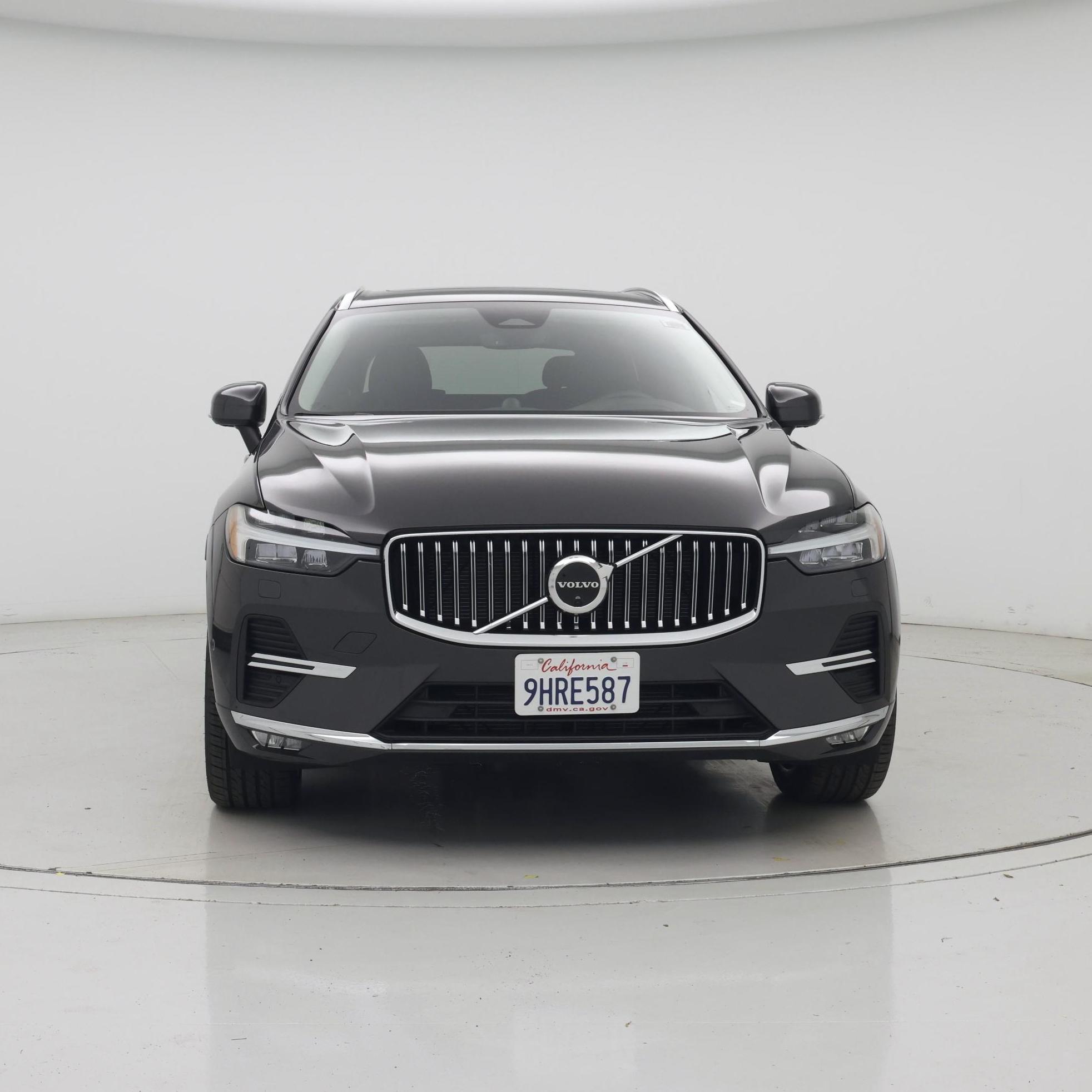 Thumbnail: 2023 Volvo XC60 - 5