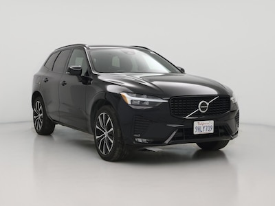 2023 Volvo XC60 B5 Plus Dark Theme