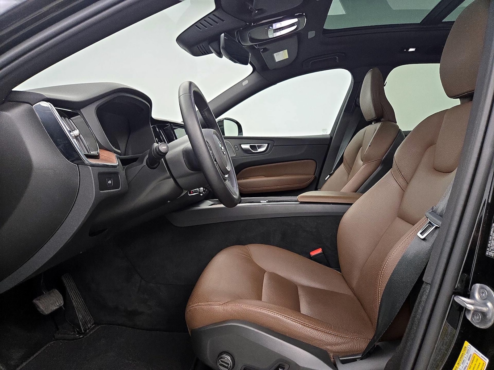 2023 Volvo XC60 Plus - Photo 12