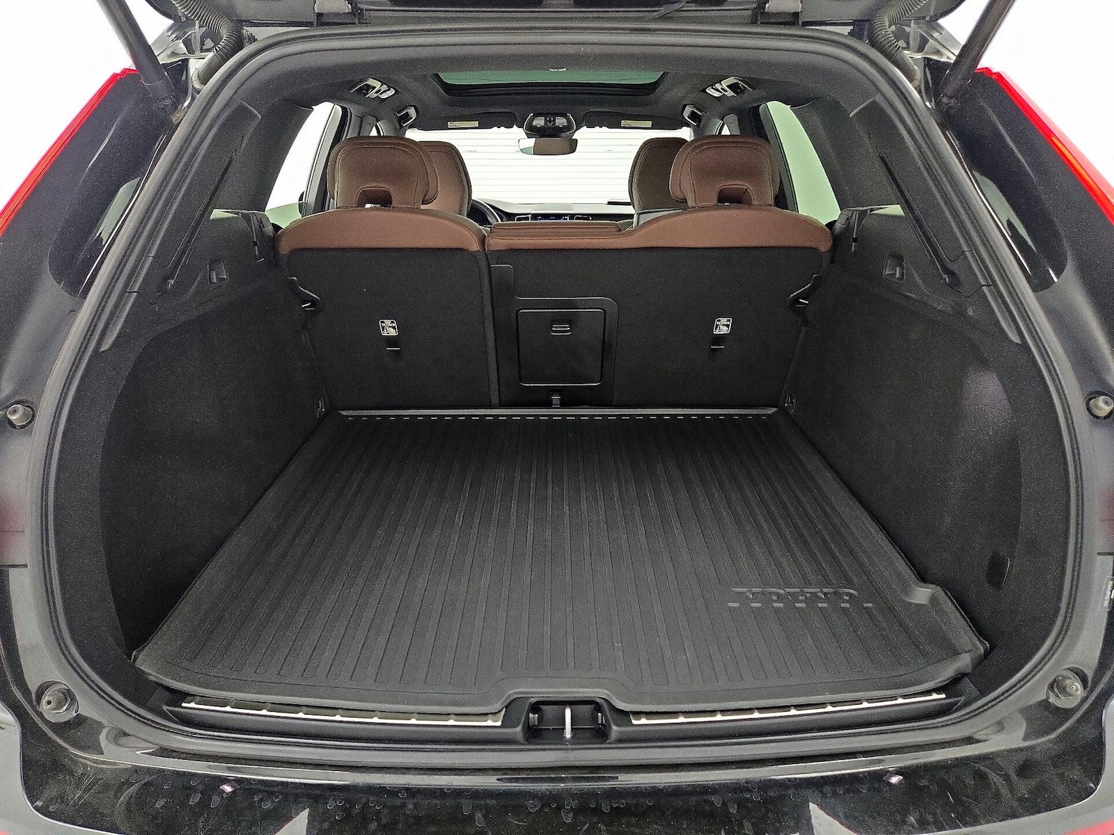 2023 Volvo XC60 Plus - Photo 23
