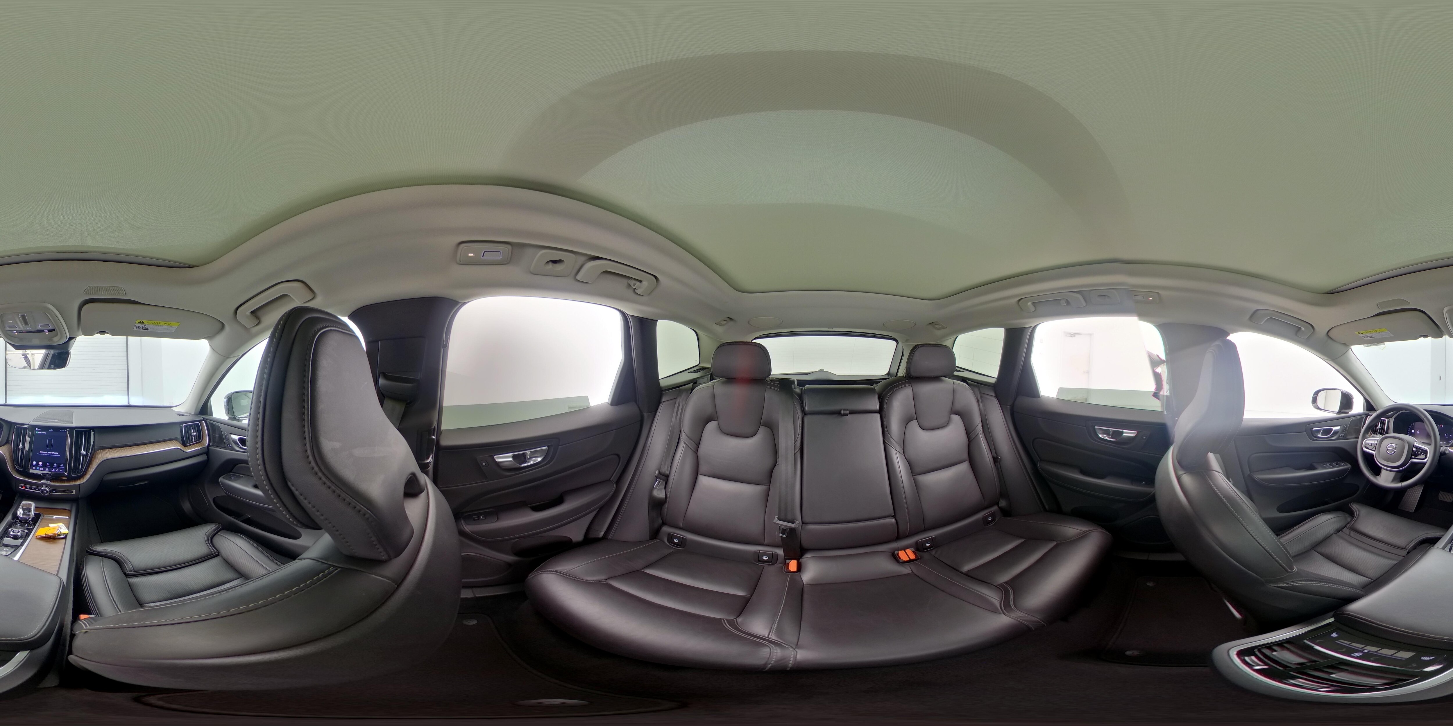 2023 Volvo XC60 Ultimate - Photo 26