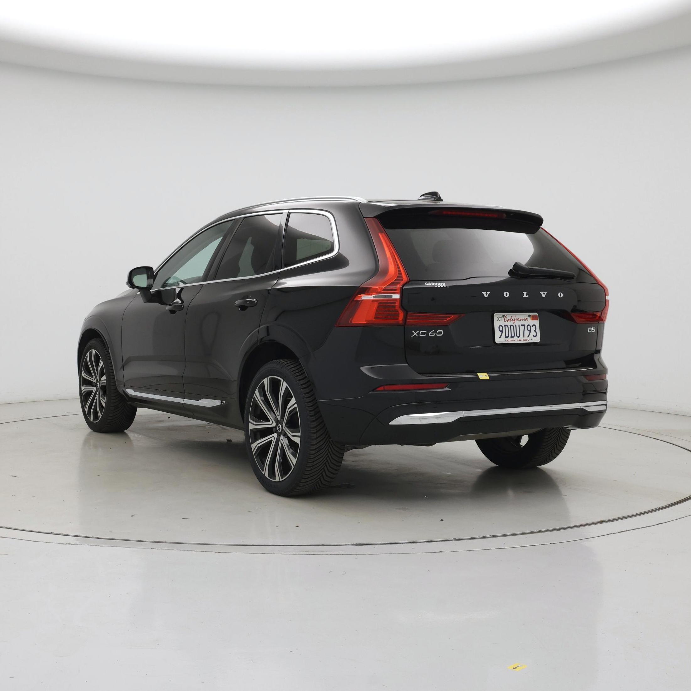 Thumbnail: 2023 Volvo XC60 - 2