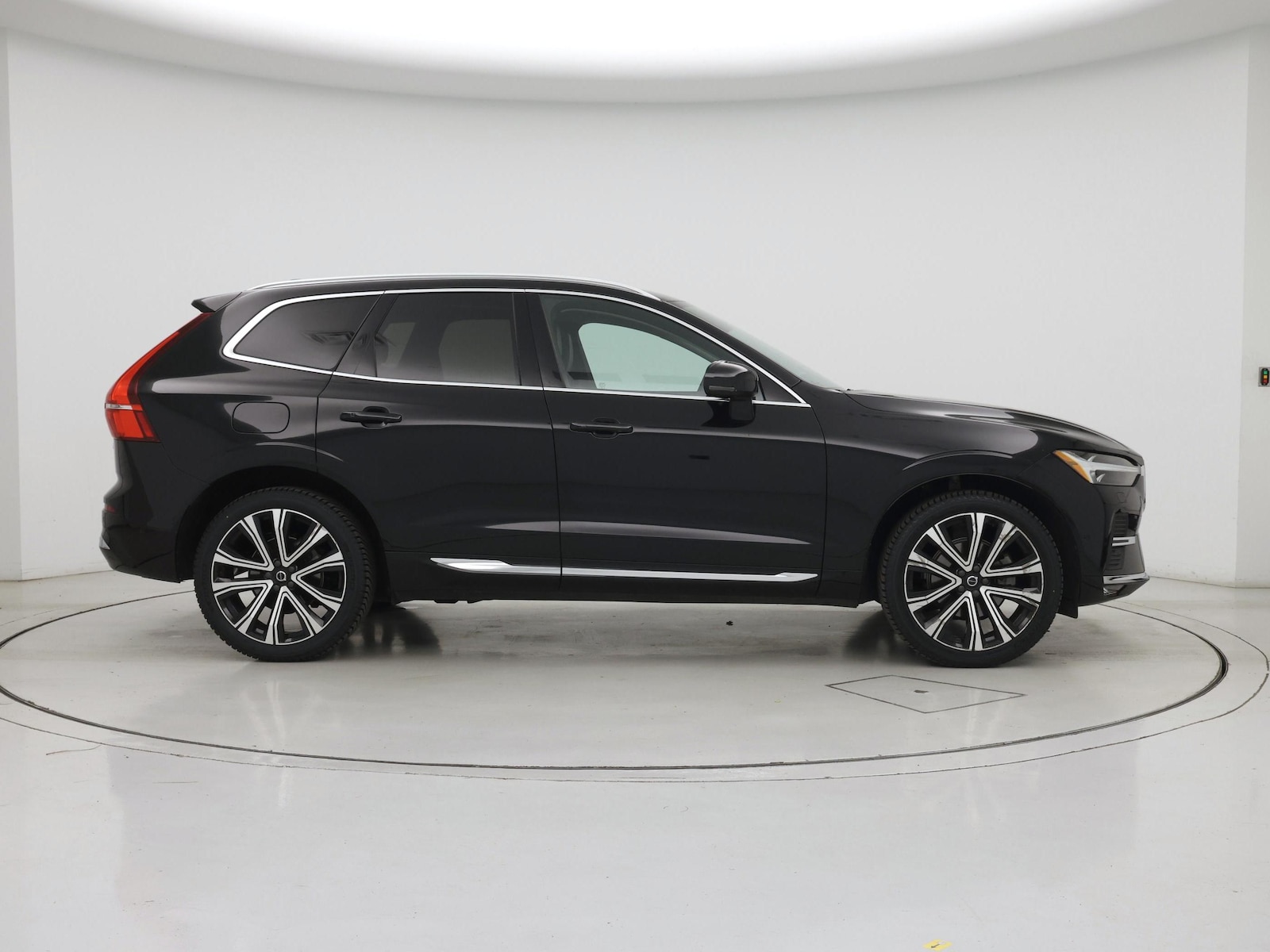 2023 Volvo XC60 Ultimate - Photo 8