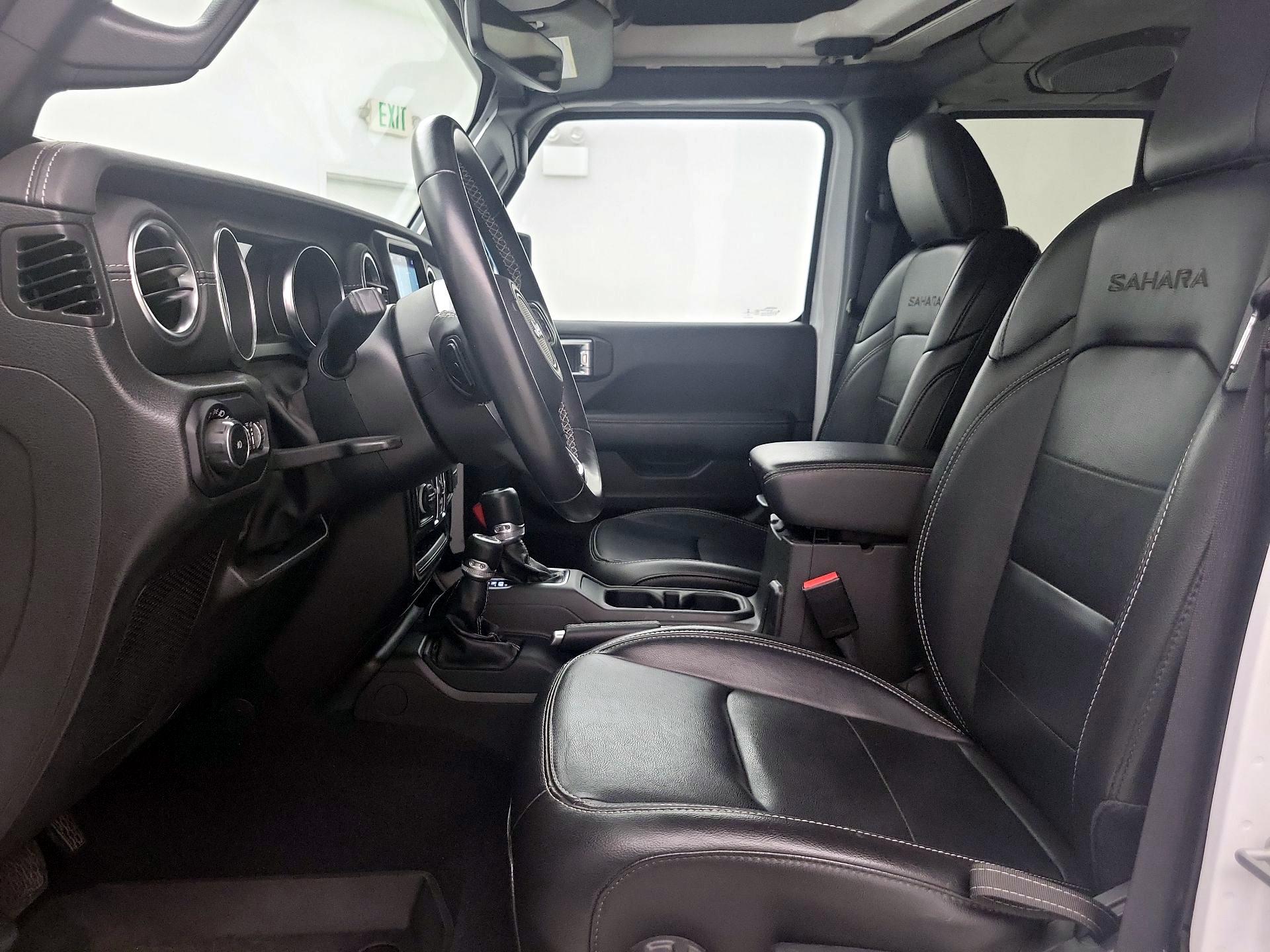 Thumbnail: 2022 Jeep Wrangler - 11