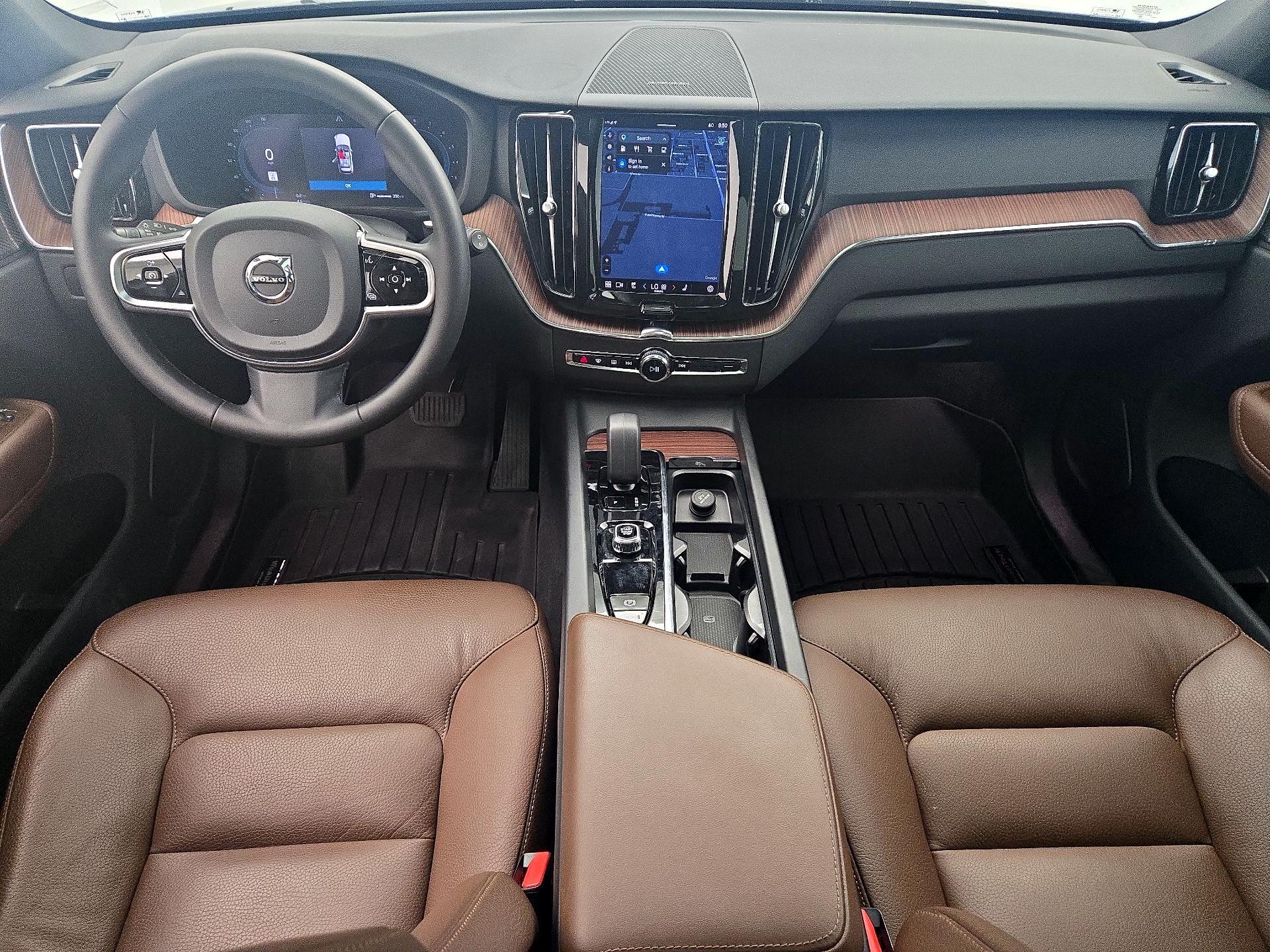 Thumbnail: 2023 Volvo XC60 - 9