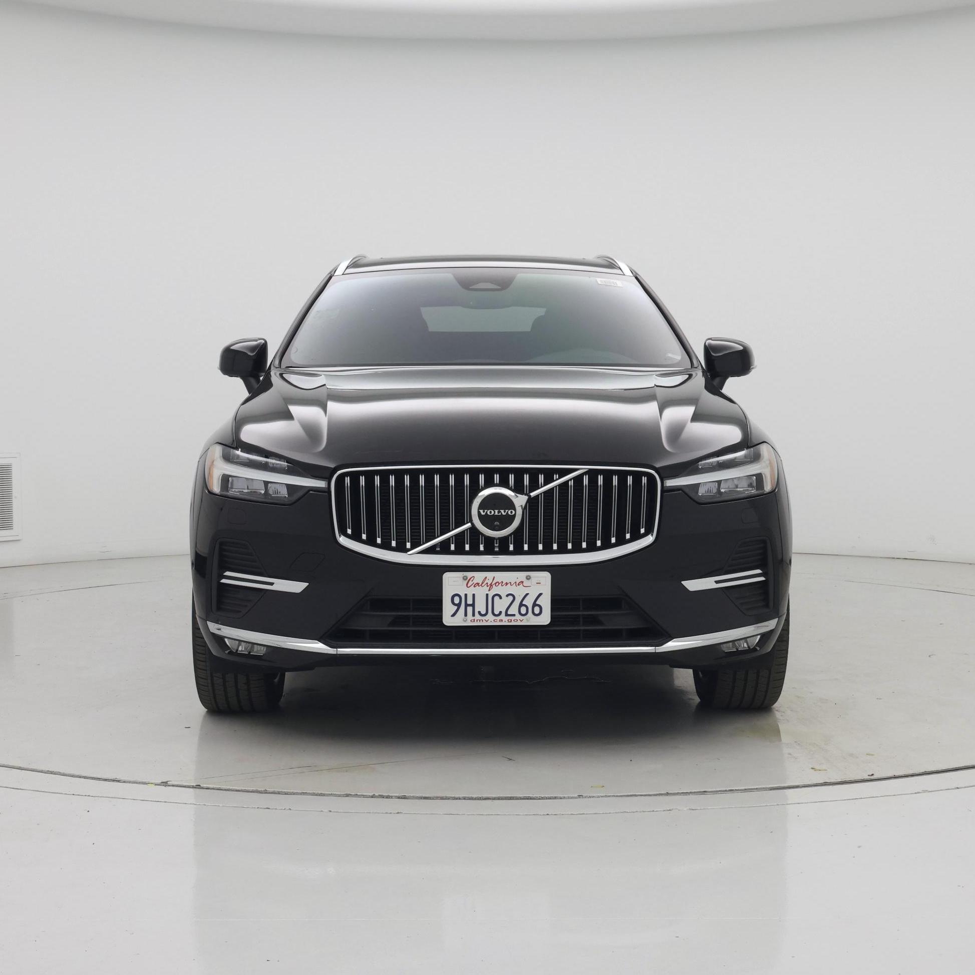Thumbnail: 2023 Volvo XC60 - 5