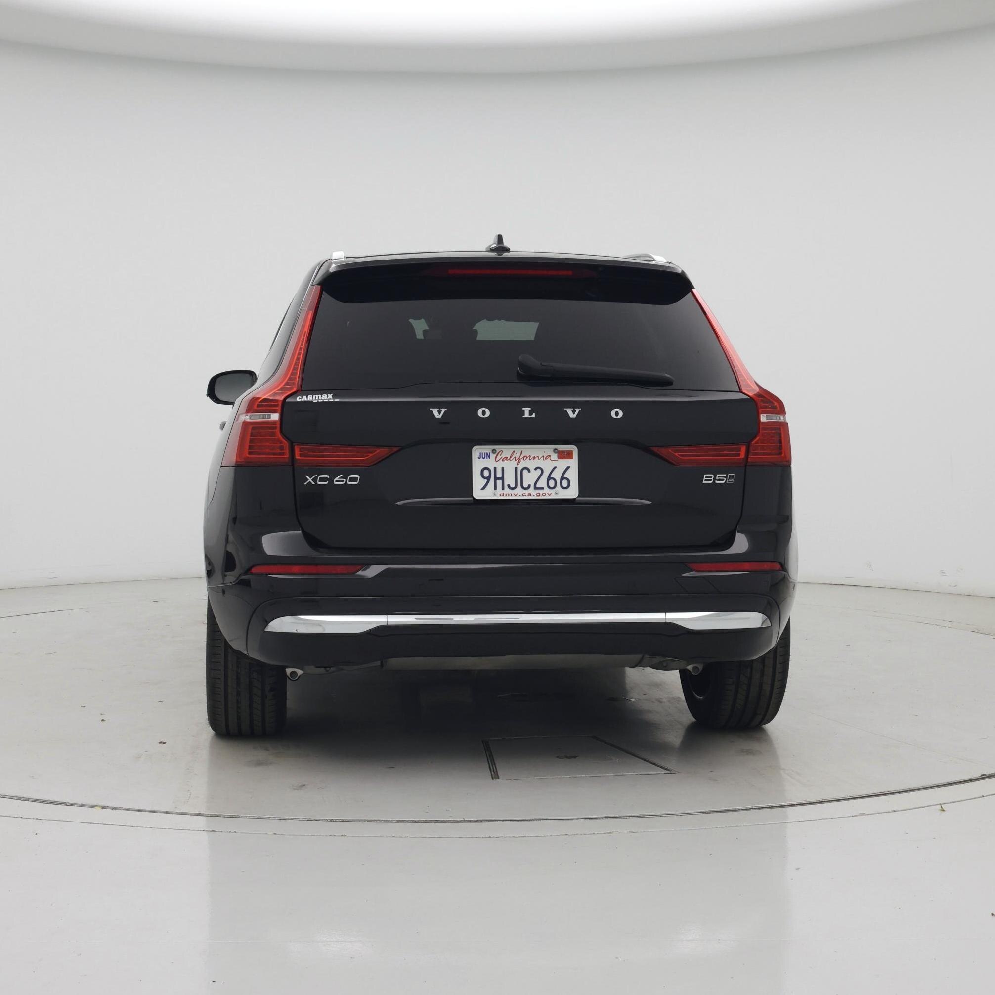Thumbnail: 2023 Volvo XC60 - 6
