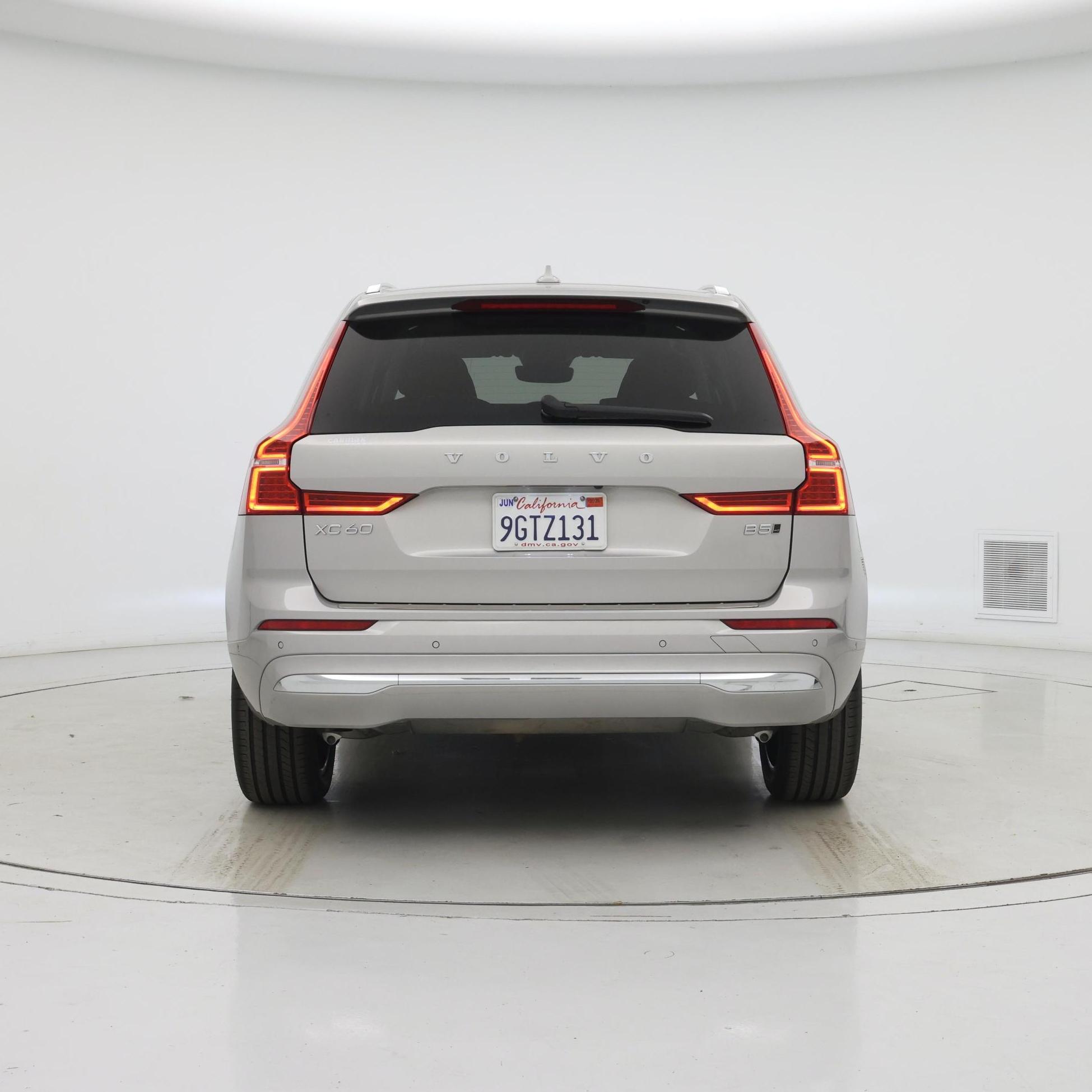Thumbnail: 2023 Volvo XC60 - 6