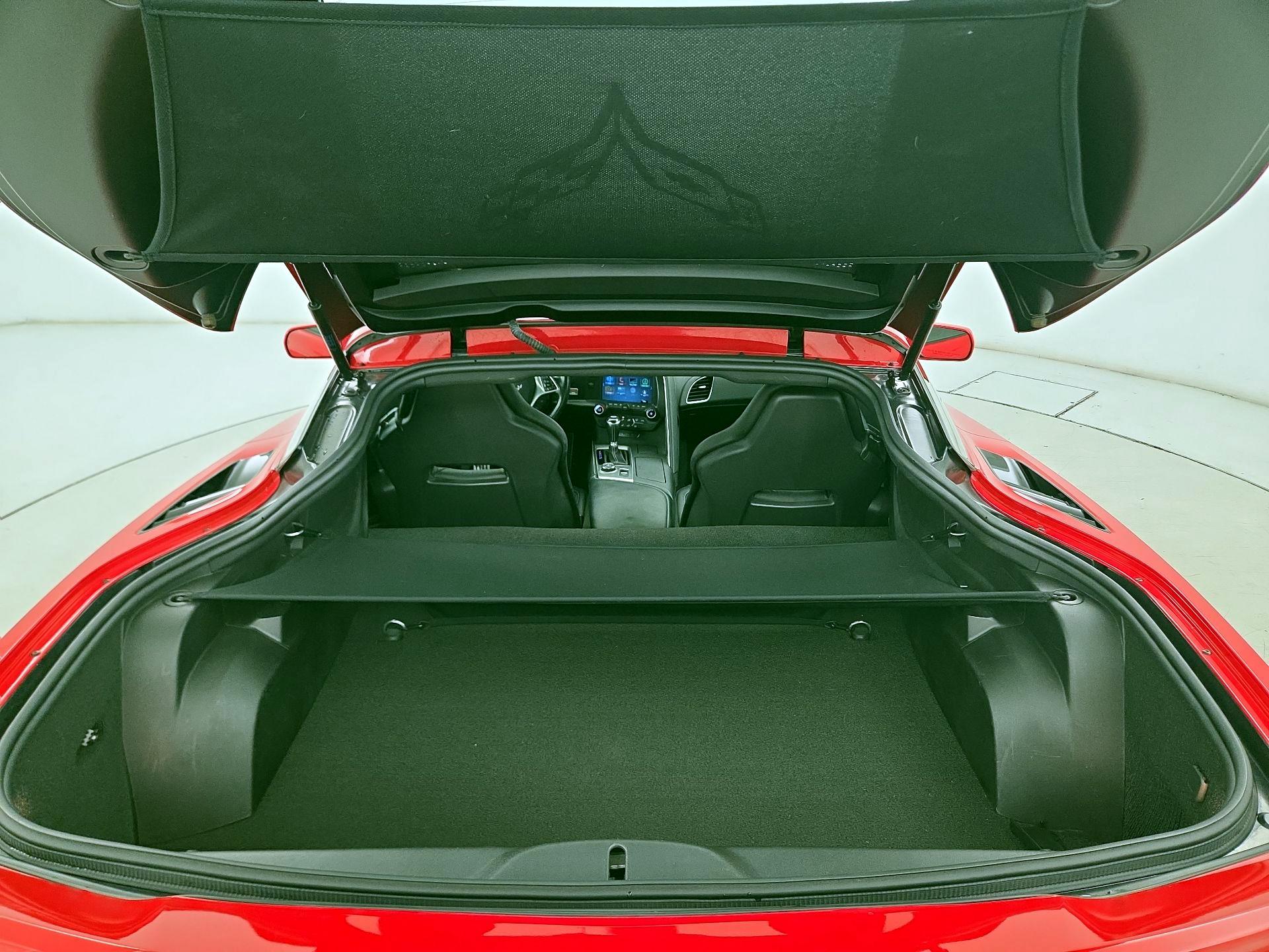 Thumbnail: 2019 Chevrolet Corvette - 19
