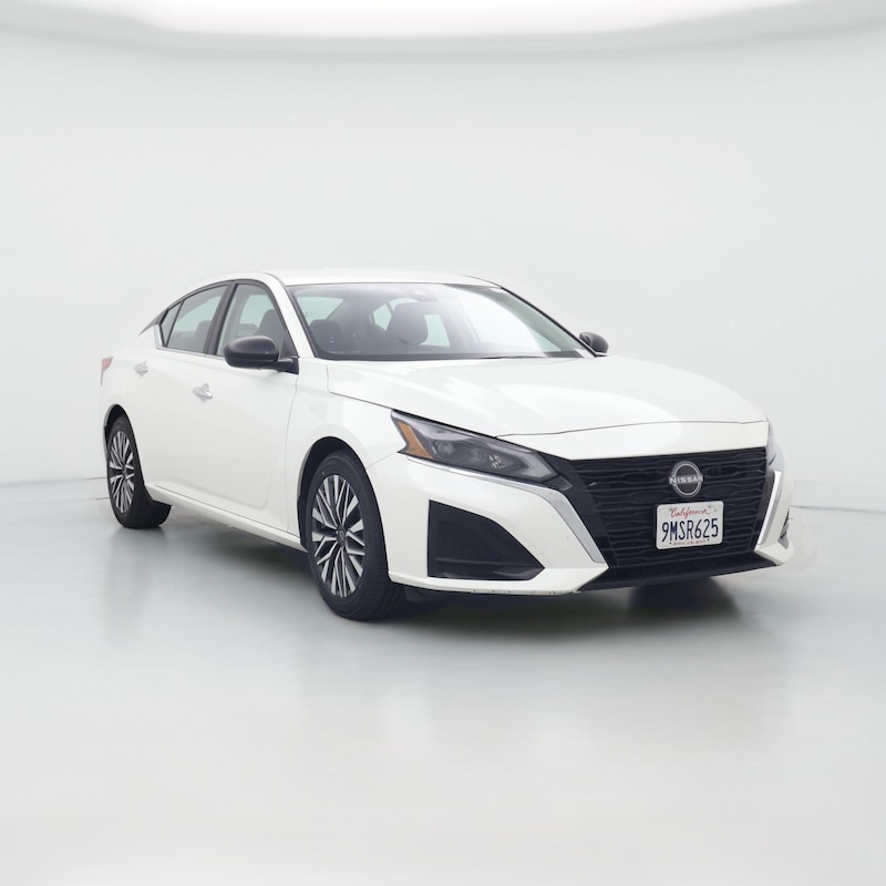 2024 Nissan Altima SV