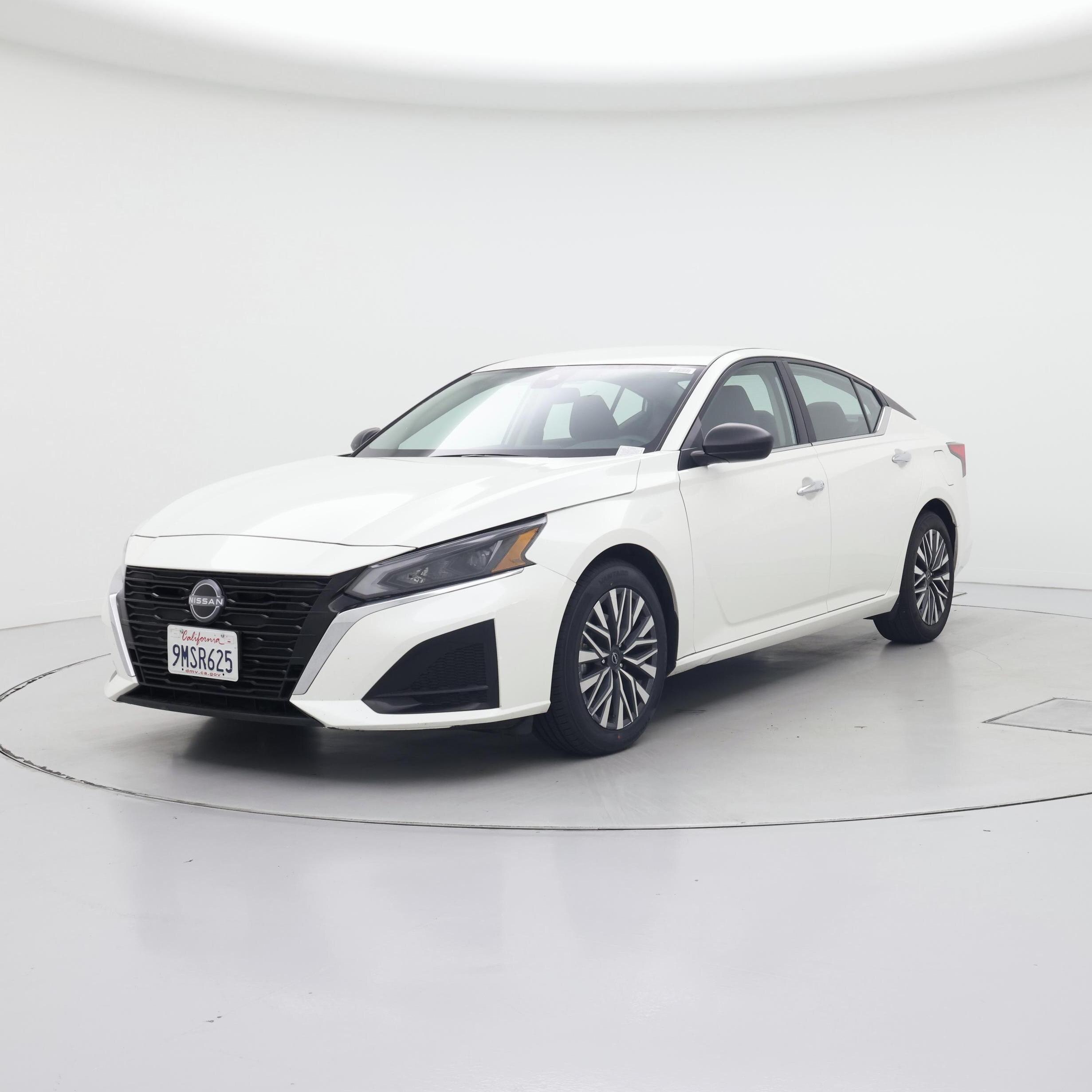 Thumbnail: 2024 Nissan Altima - 4