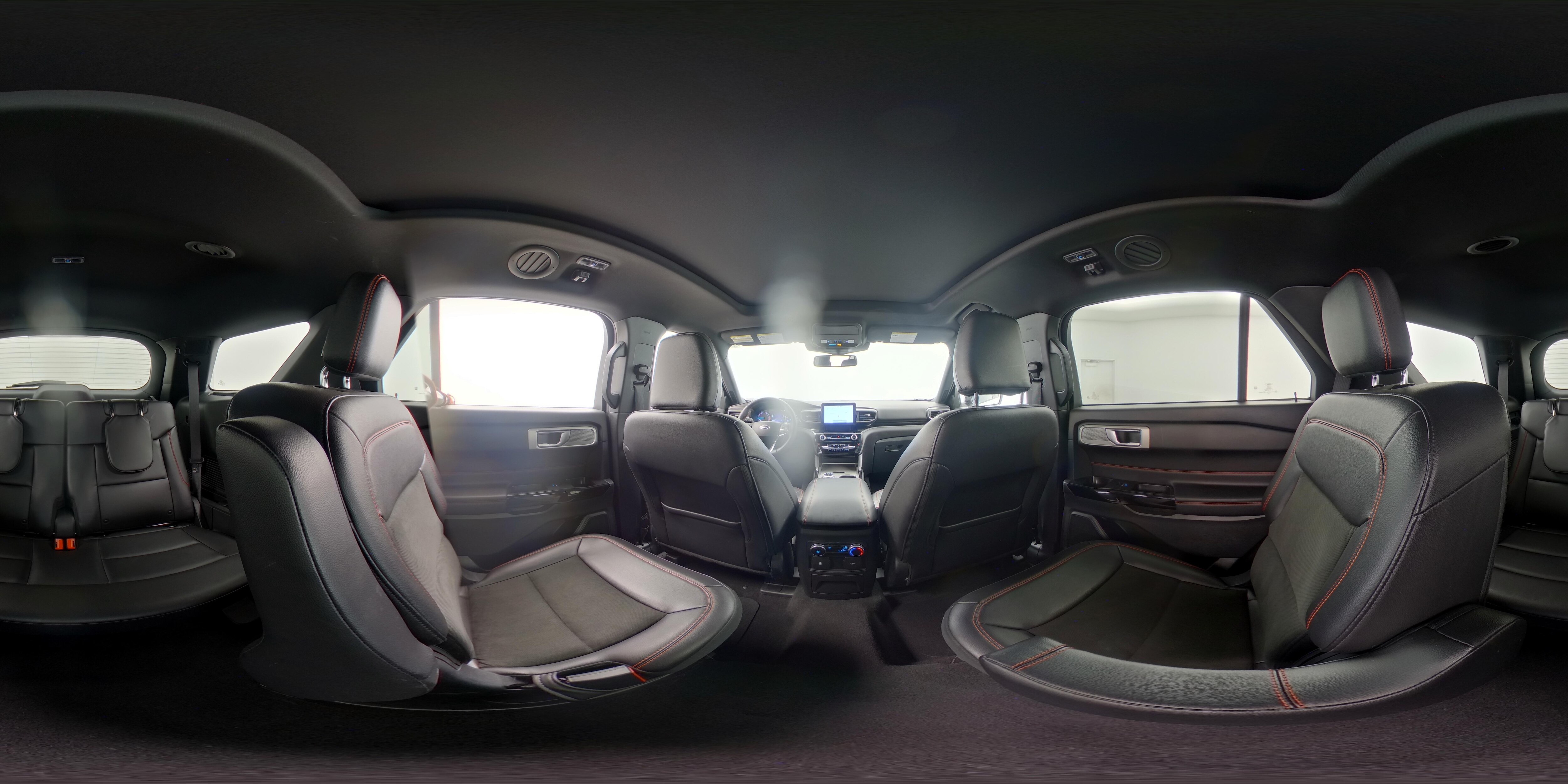 2023 Ford Explorer ST-LINE - Photo 29
