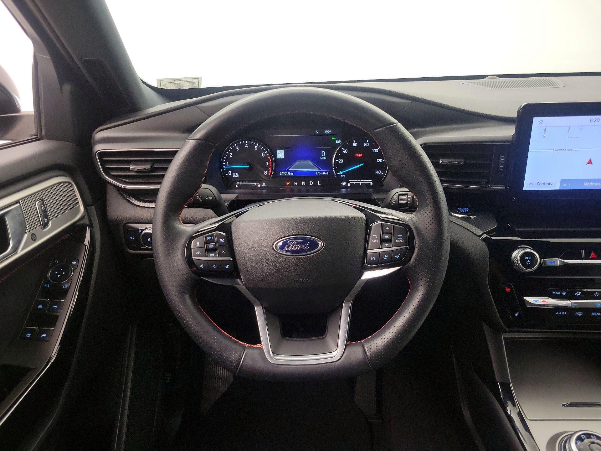 Thumbnail: 2023 Ford Explorer - 10