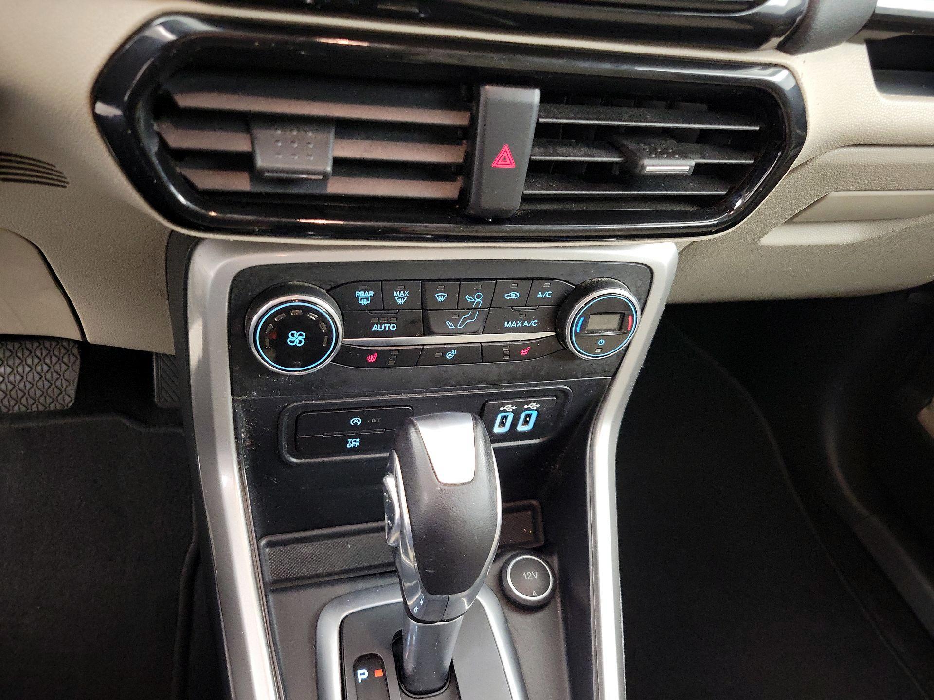 Thumbnail: 2021 Ford EcoSport - 17