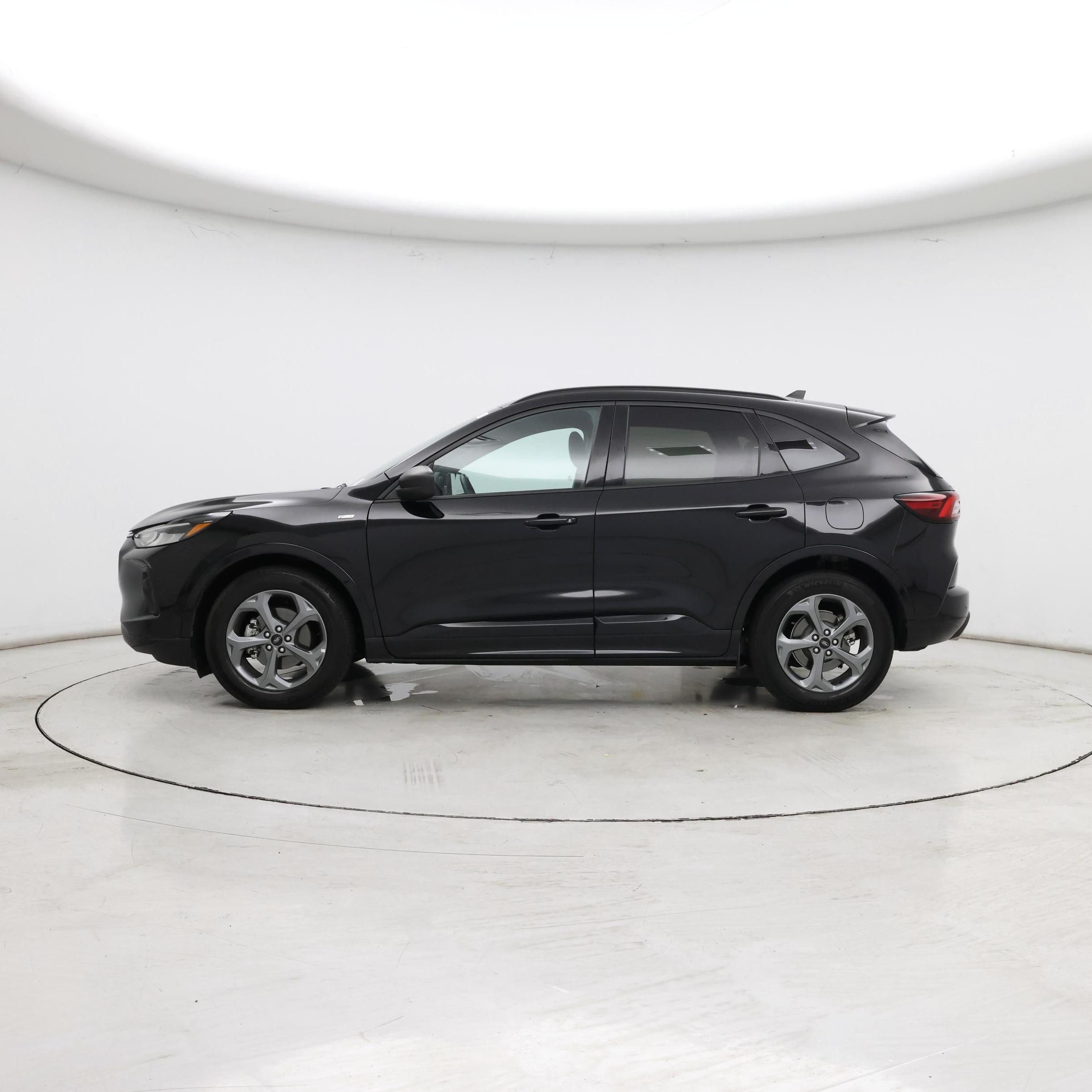 Thumbnail: 2024 Ford Escape - 3