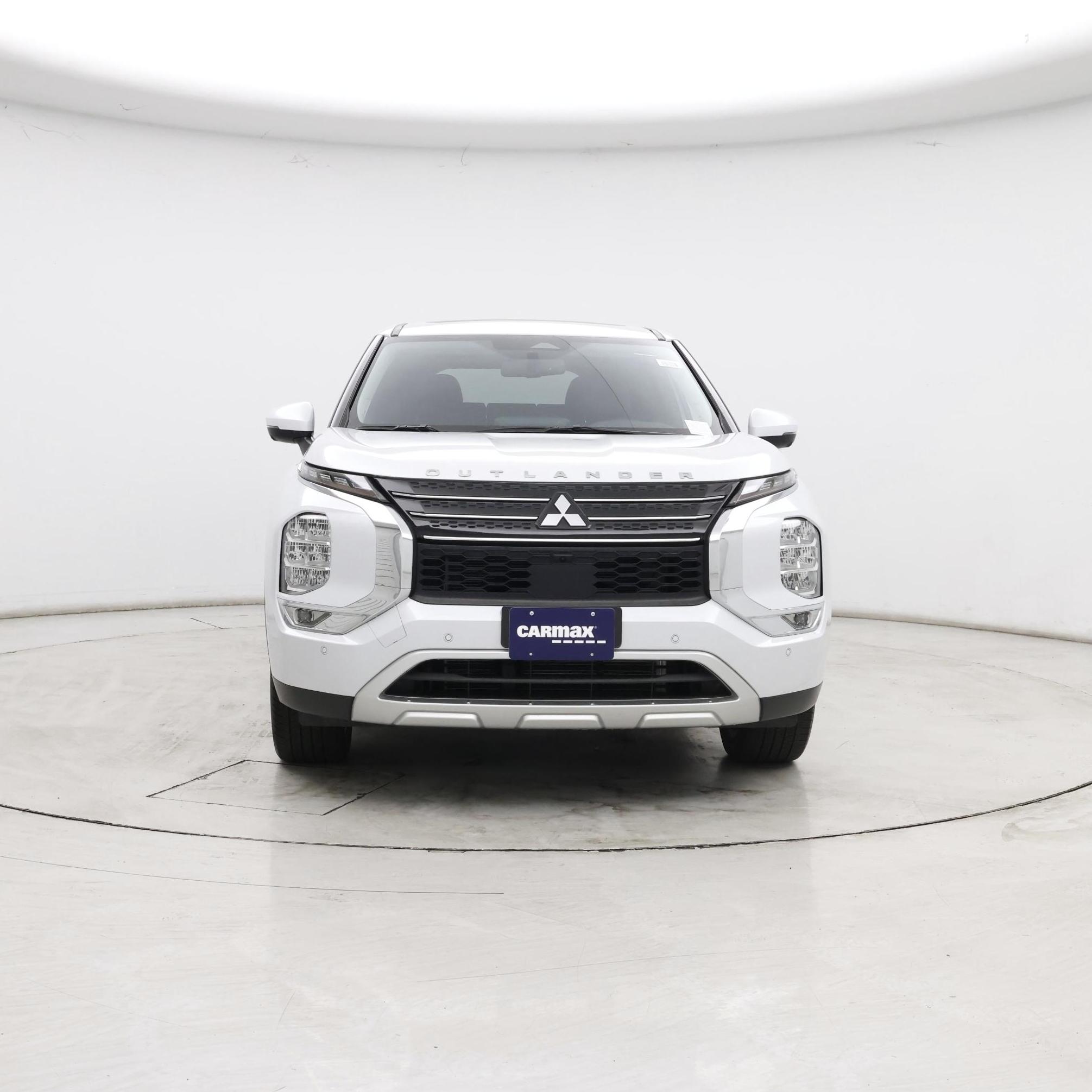Thumbnail: 2024 Mitsubishi Outlander - 5