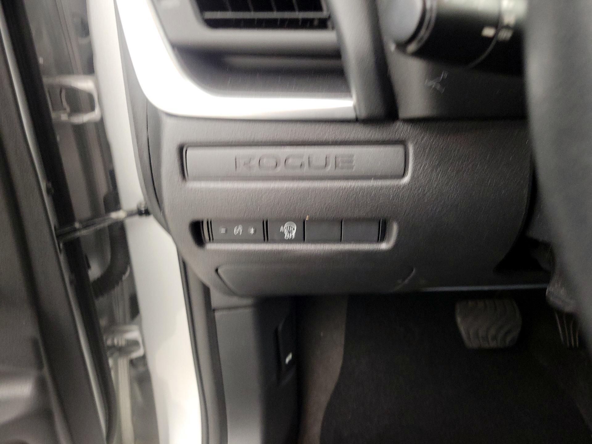 Thumbnail: 2024 Nissan Rogue - 13