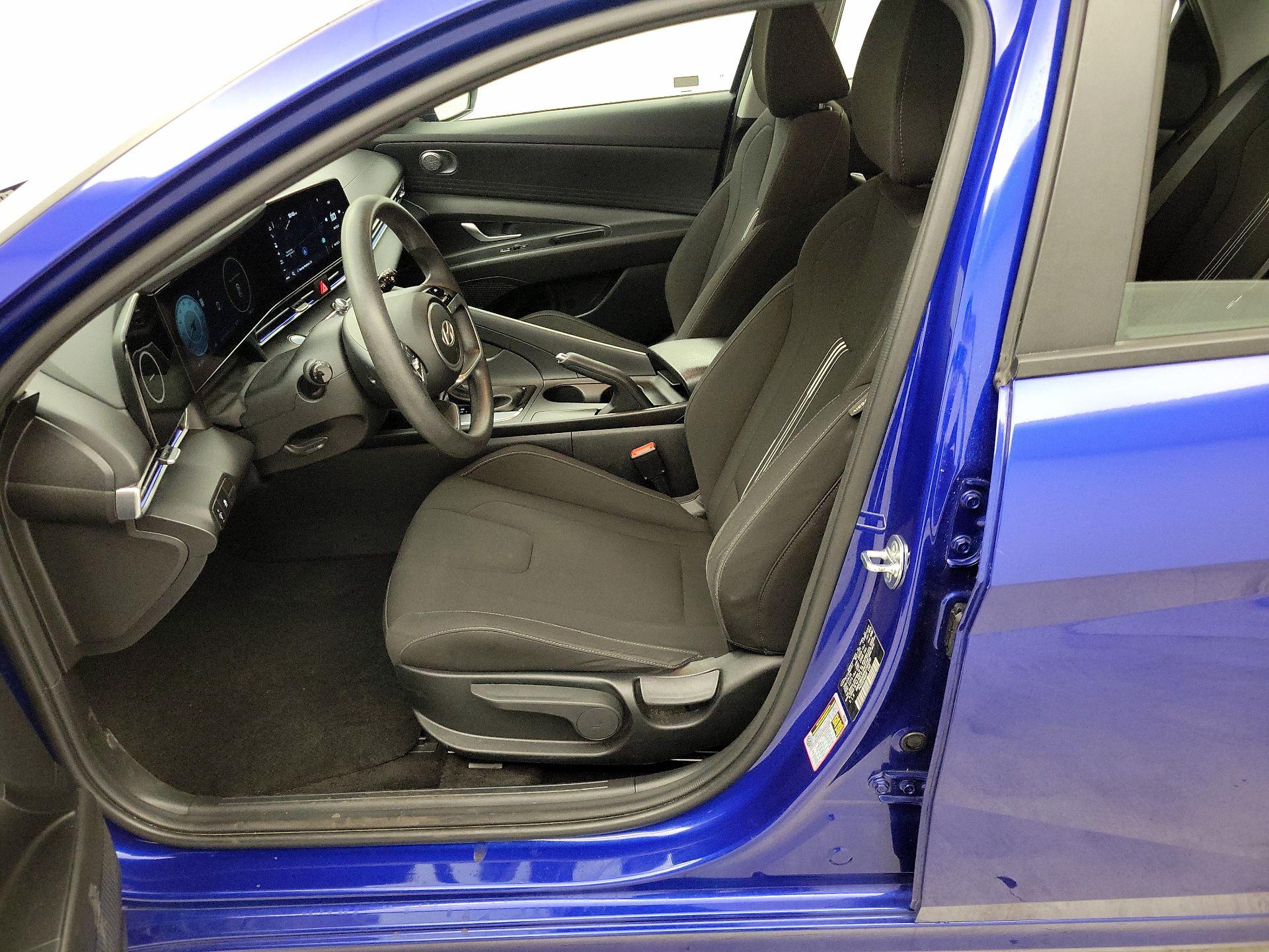 Thumbnail: 2024 Hyundai Elantra - 11