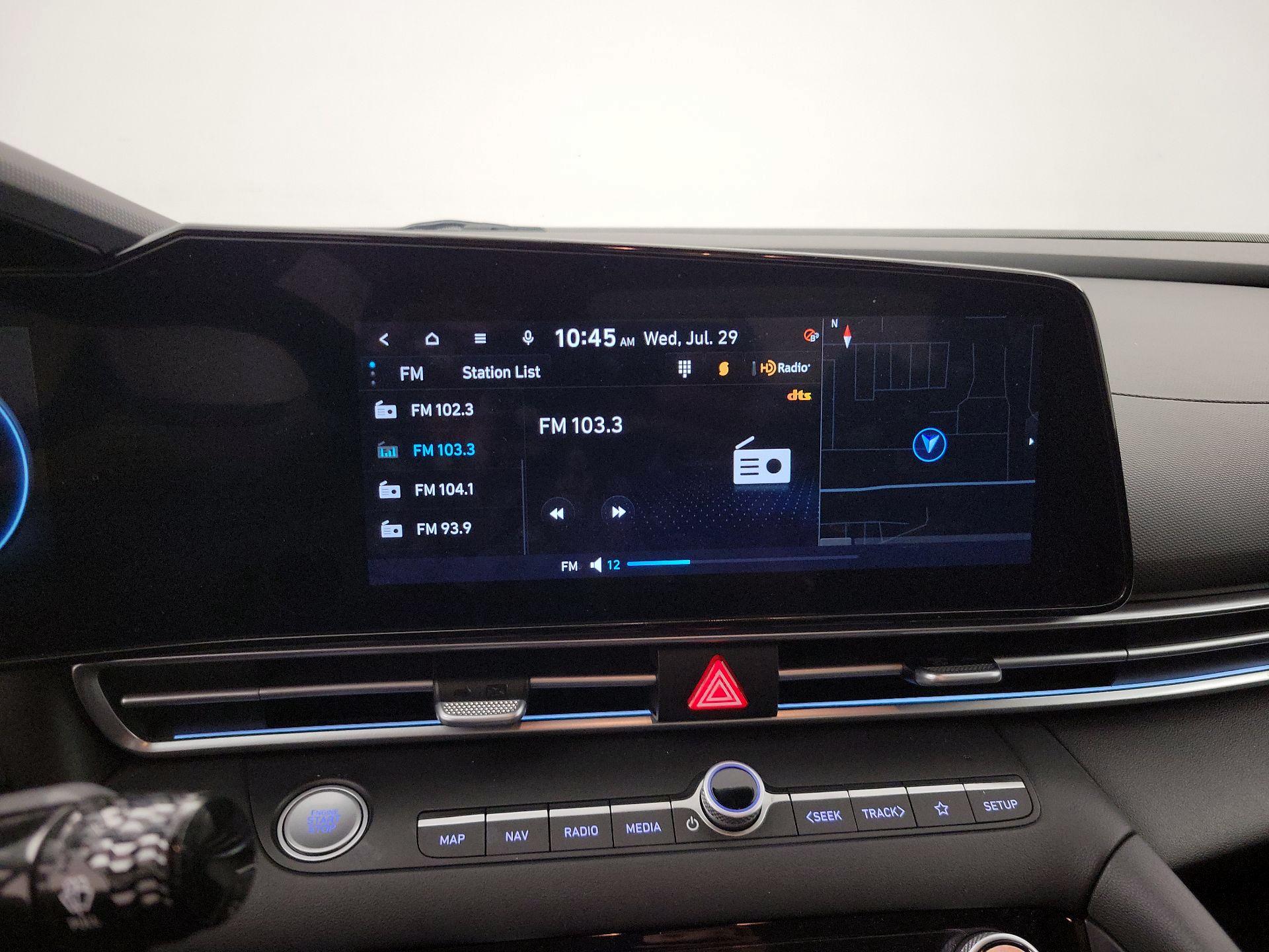 Thumbnail: 2024 Hyundai Elantra - 16