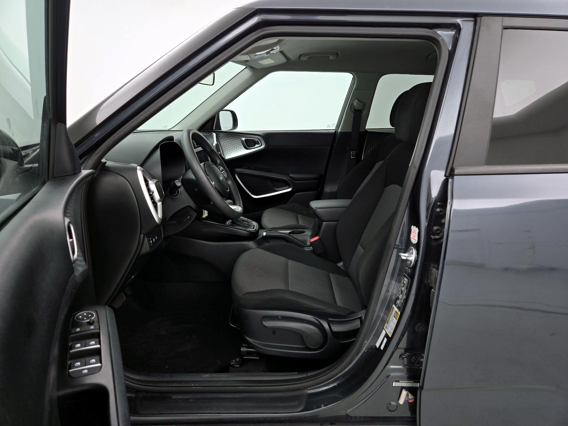Thumbnail: 2024 Kia Soul - 11