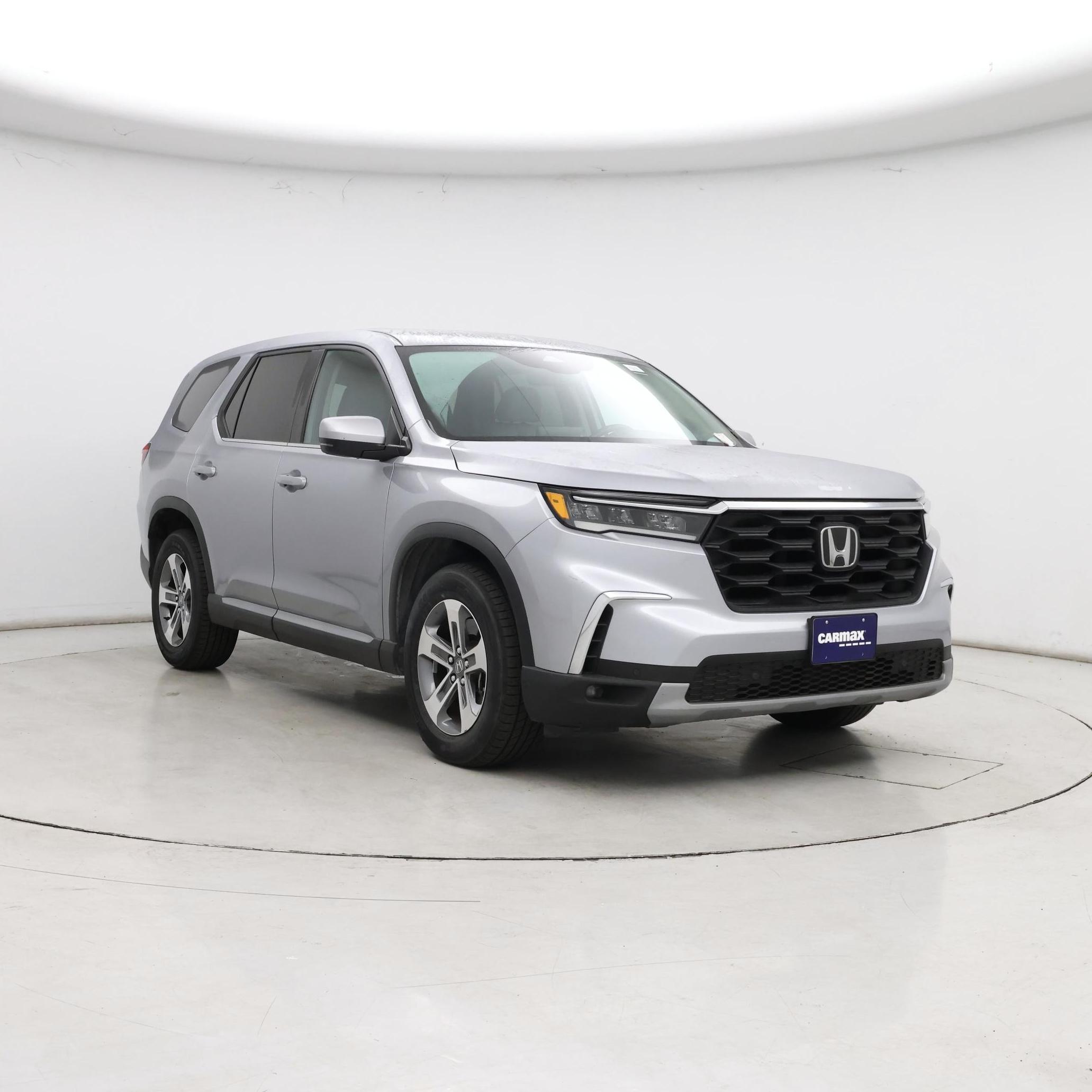 Silver 2023 Honda Pilot SUV / Crossover All-Wheel Drive Automatic