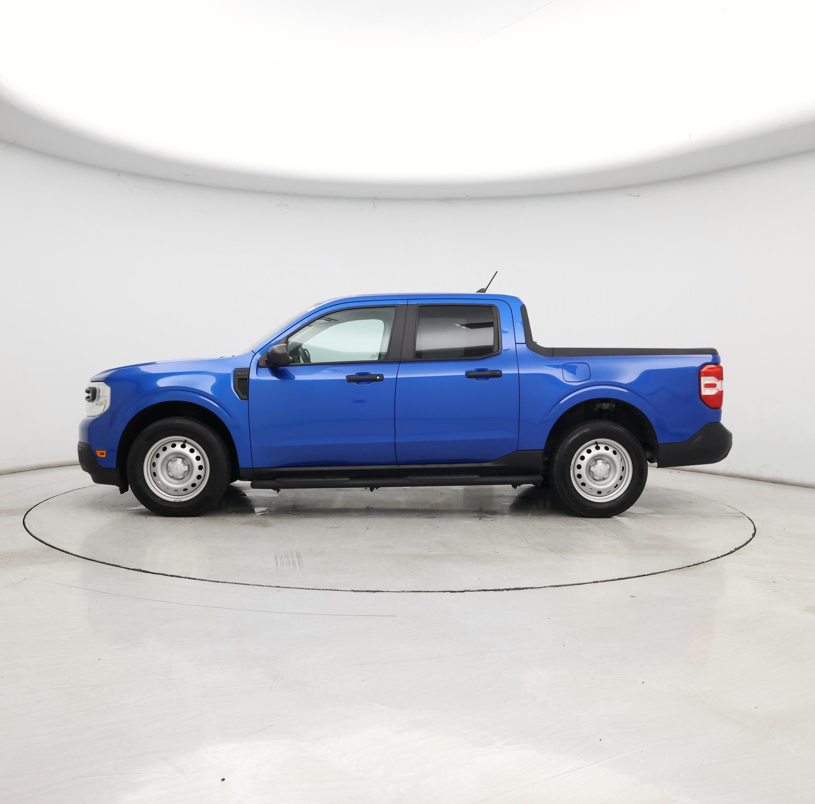 Thumbnail: 2022 Ford Maverick - 3