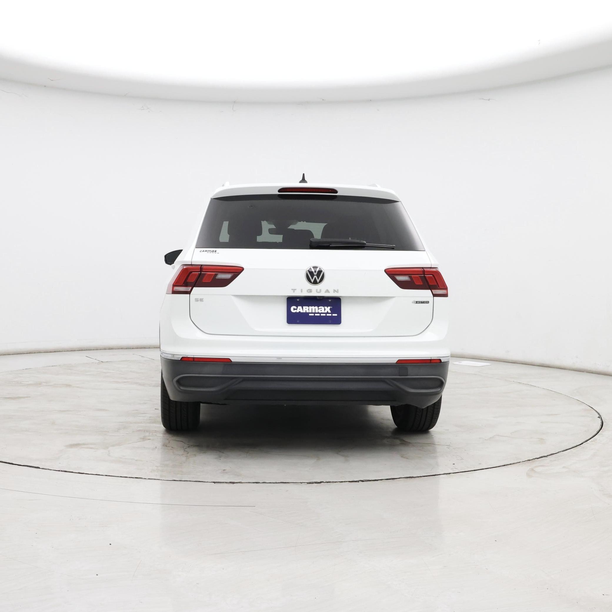 Thumbnail: 2024 Volkswagen Tiguan - 6