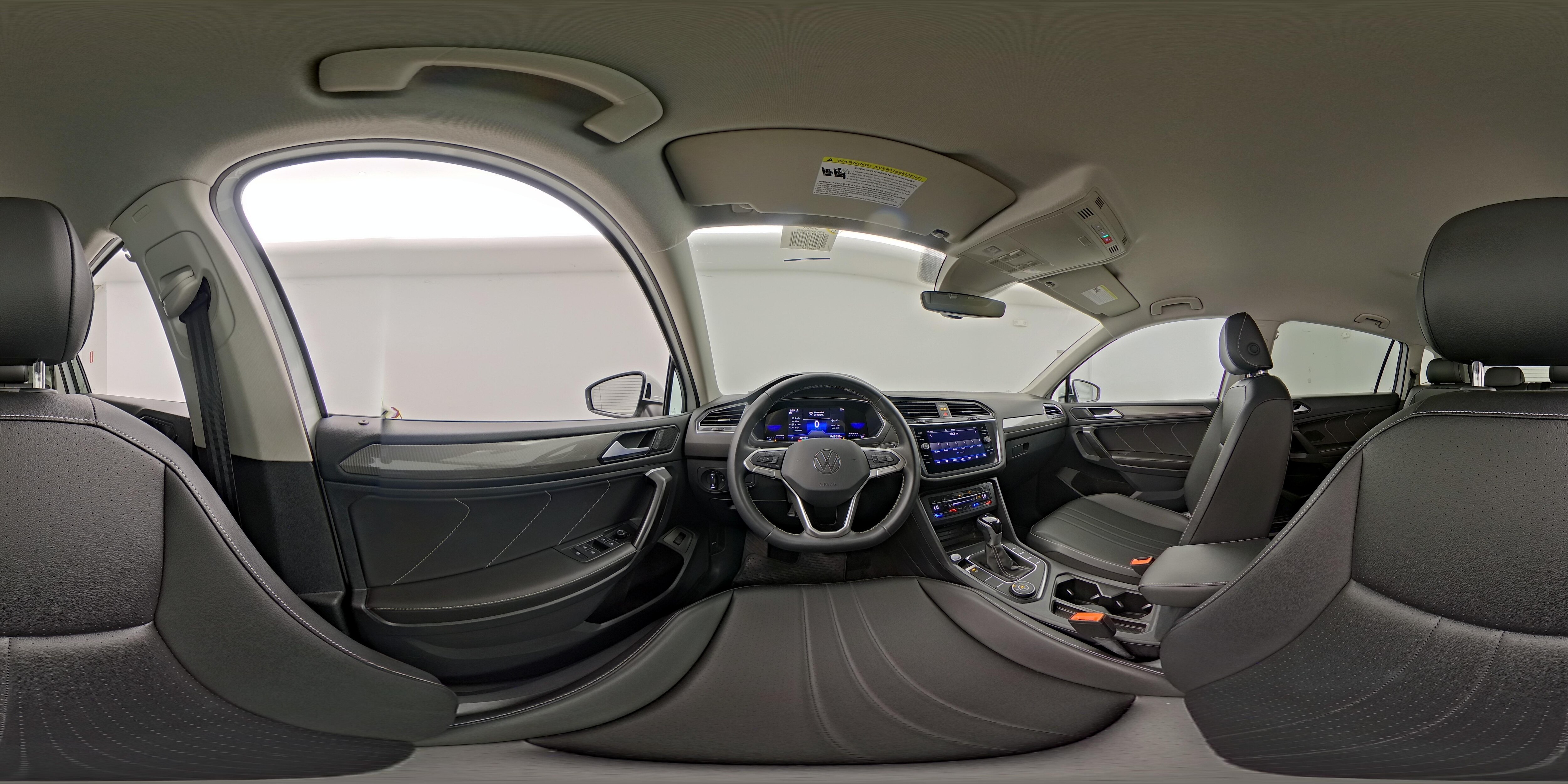 2024 Volkswagen Tiguan SE - Photo 26
