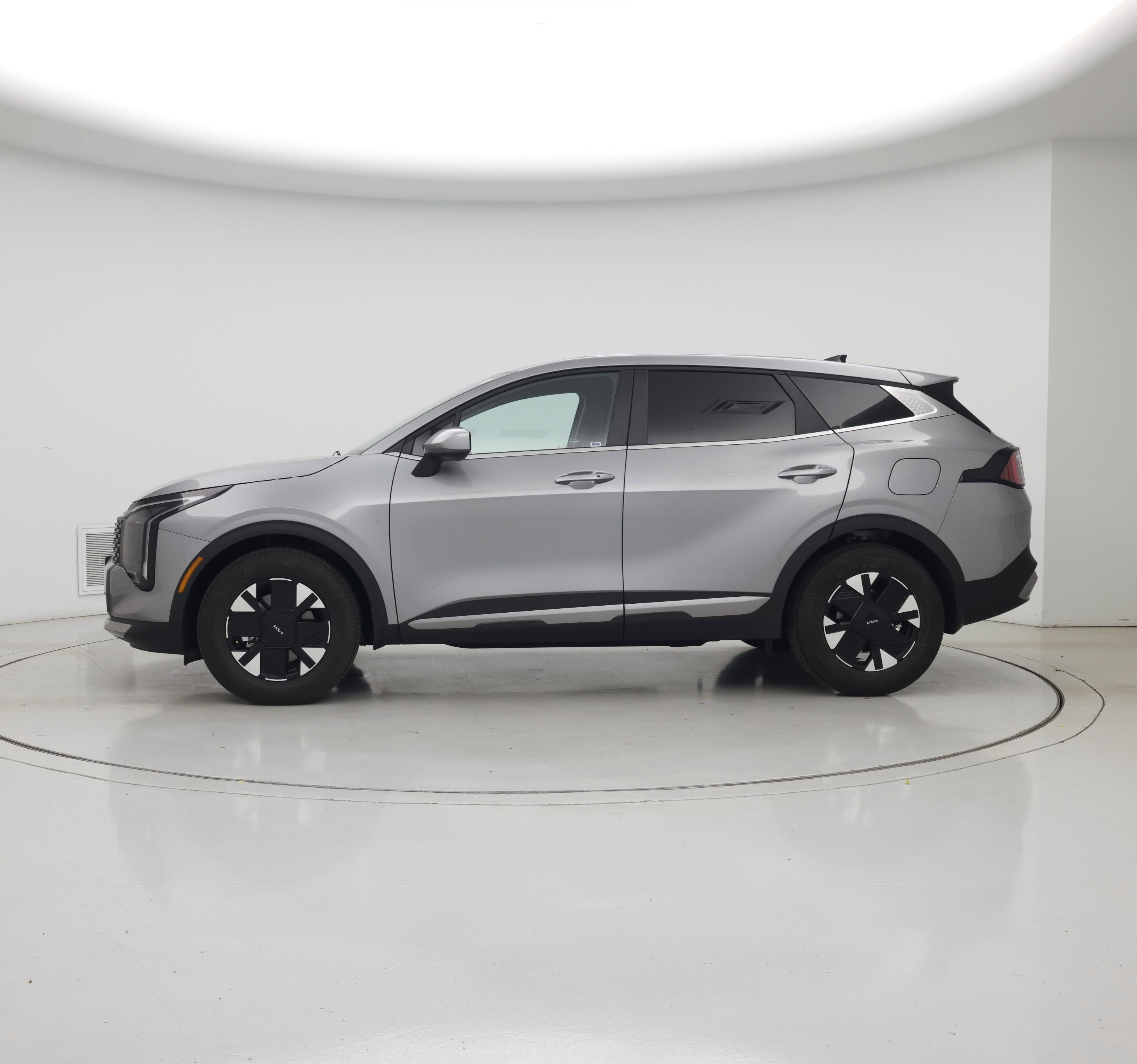 Thumbnail: 2026 Kia Sportage - 3