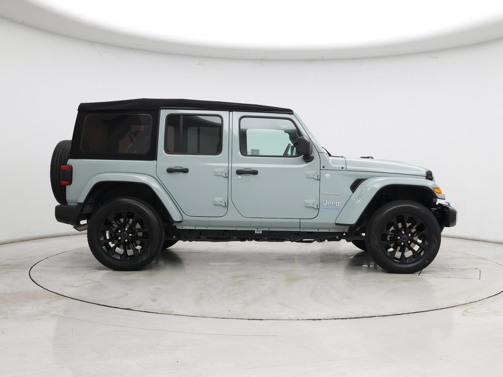 2024 Jeep Wrangler 4xe Sahara 4XE - Photo 8