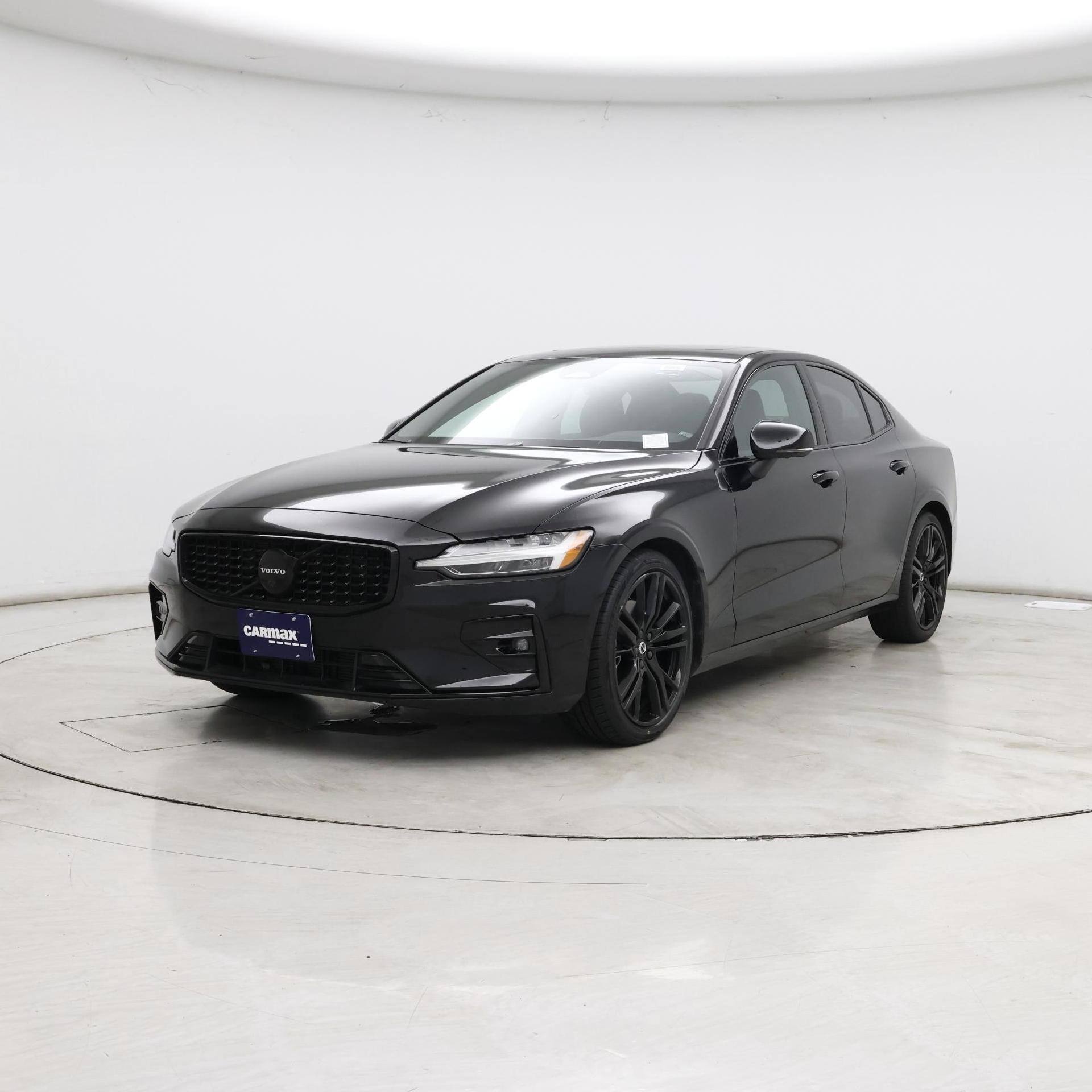 Thumbnail: 2023 Volvo S60 - 4