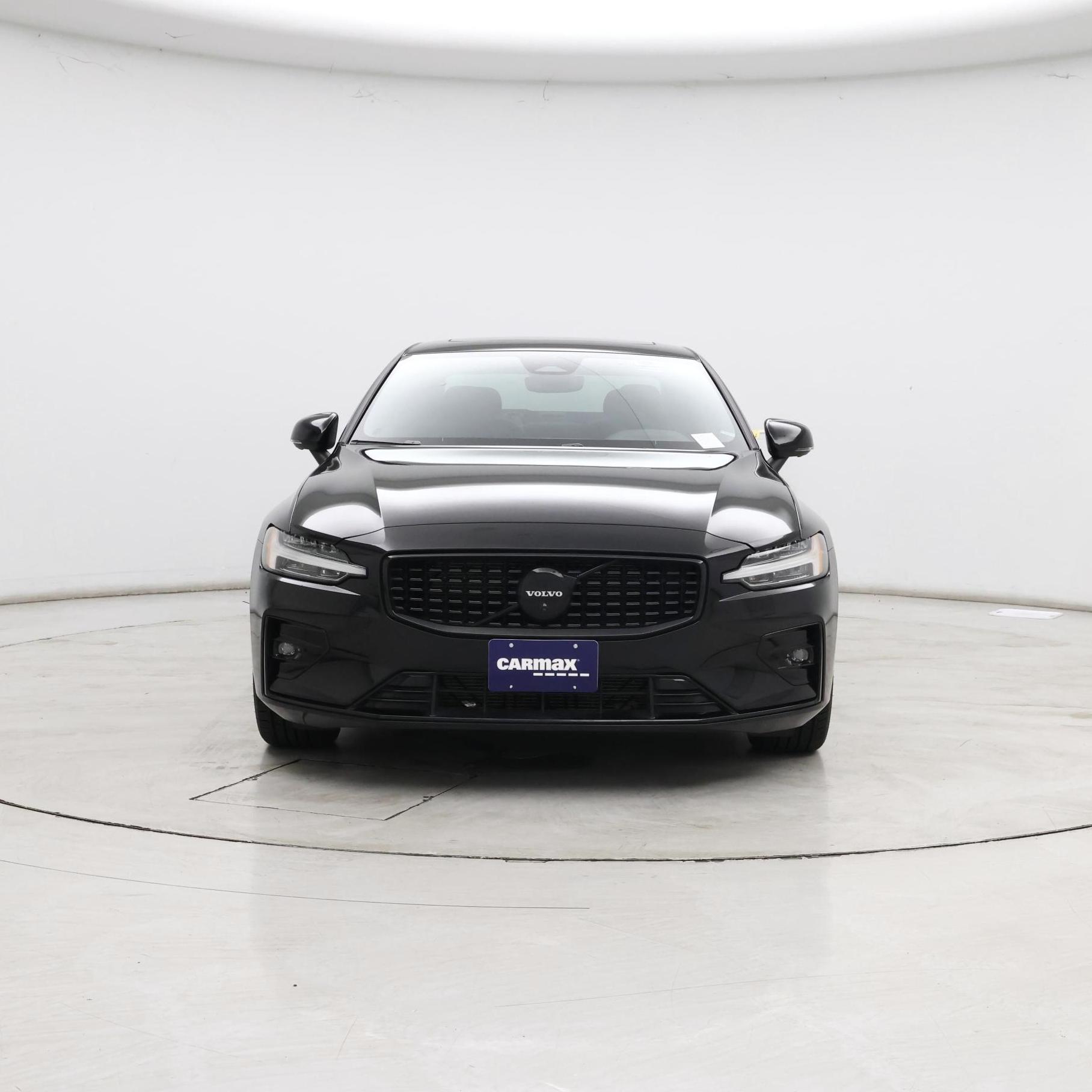 Thumbnail: 2023 Volvo S60 - 5