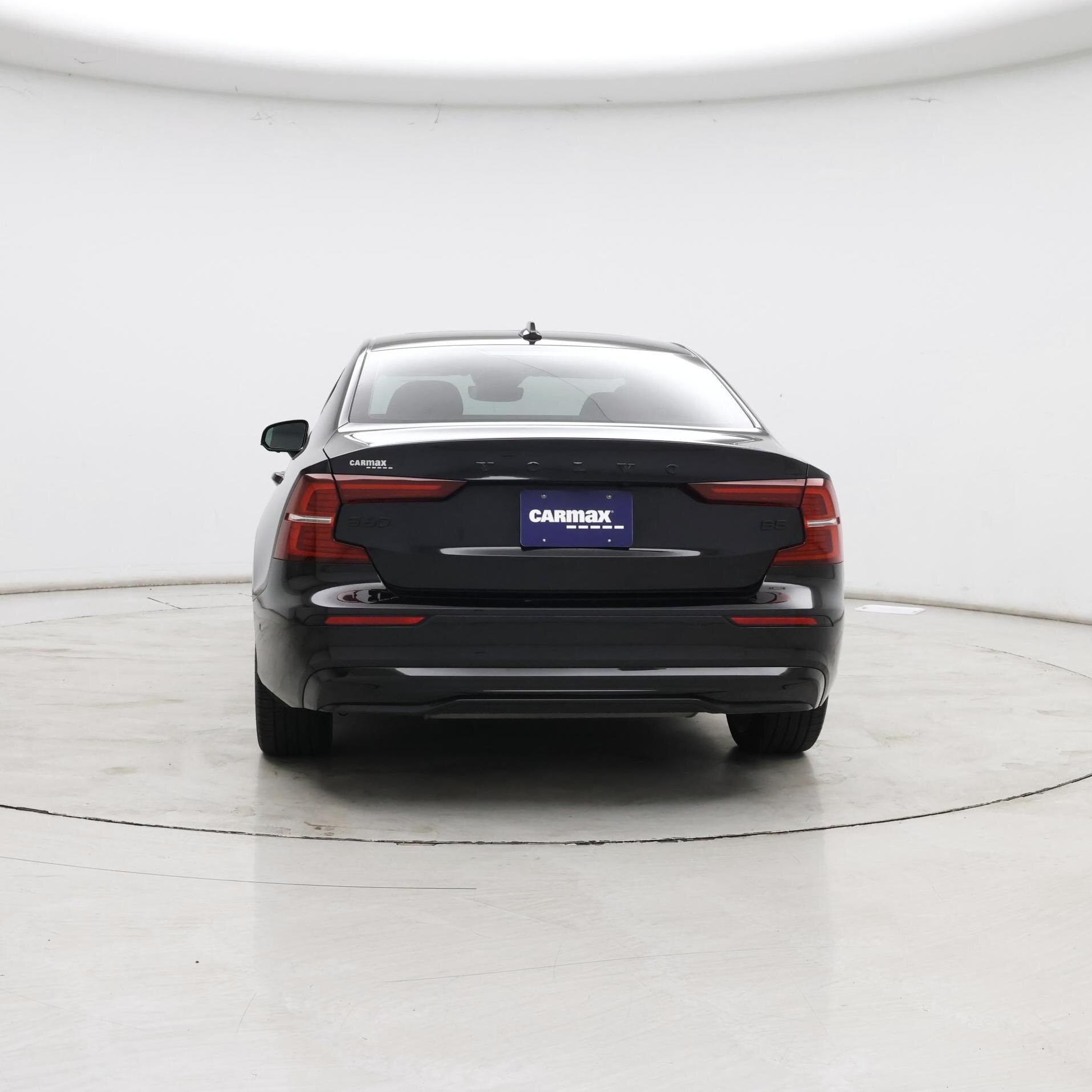 Thumbnail: 2023 Volvo S60 - 6