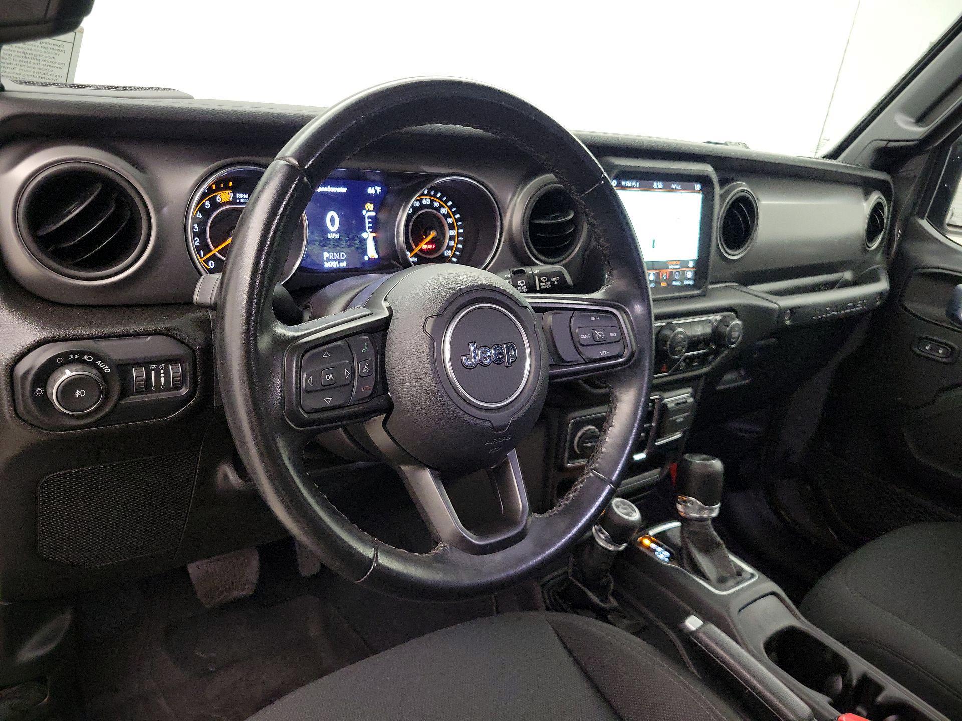 Thumbnail: 2022 Jeep Wrangler - 9
