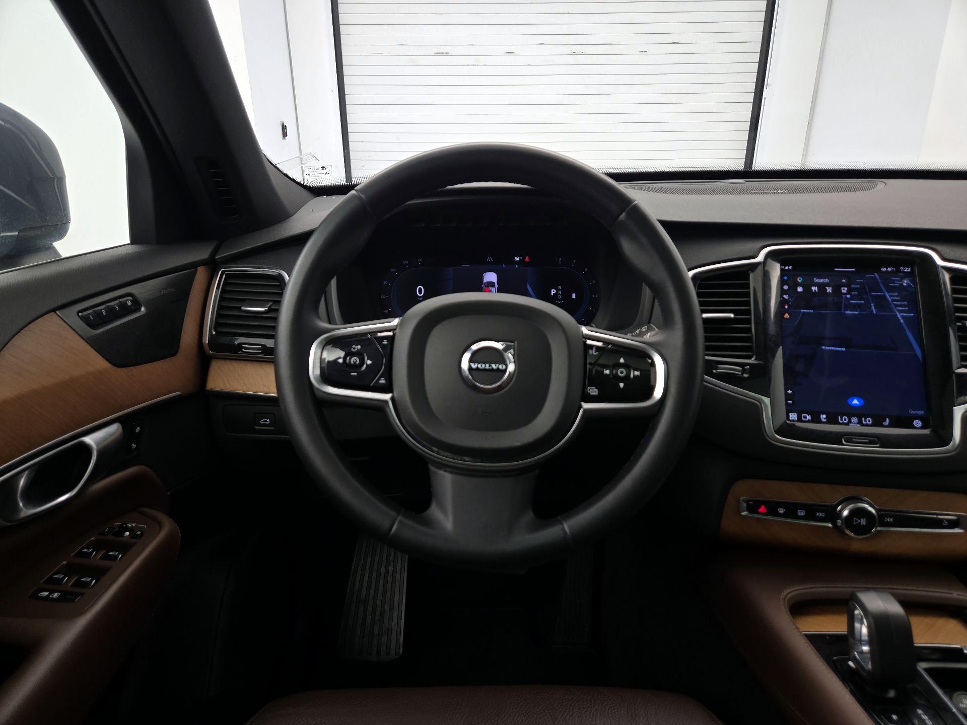 Thumbnail: 2023 Volvo XC90 - 10