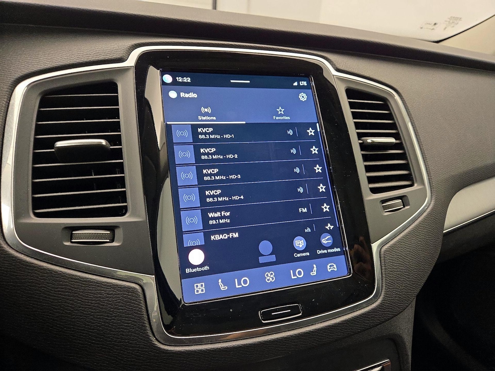 2023 Volvo XC90 Core - Photo 17