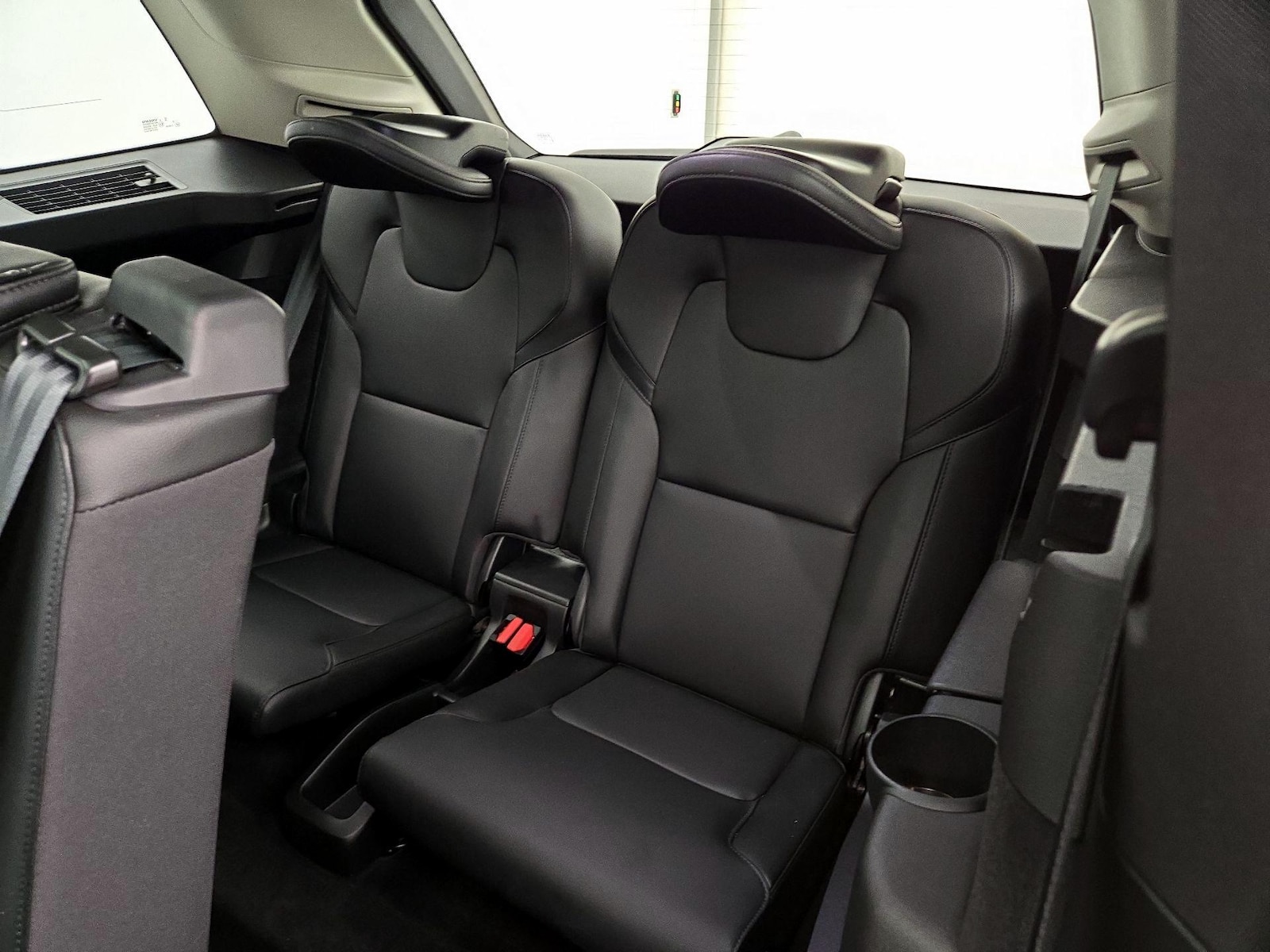 2023 Volvo XC90 Core - Photo 23