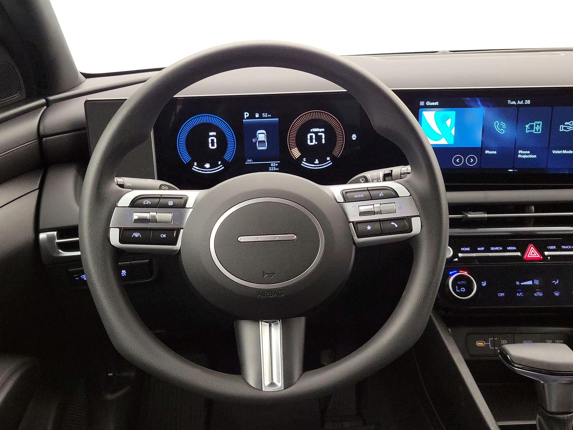 Thumbnail: 2025 Hyundai Santa Cruz - 10