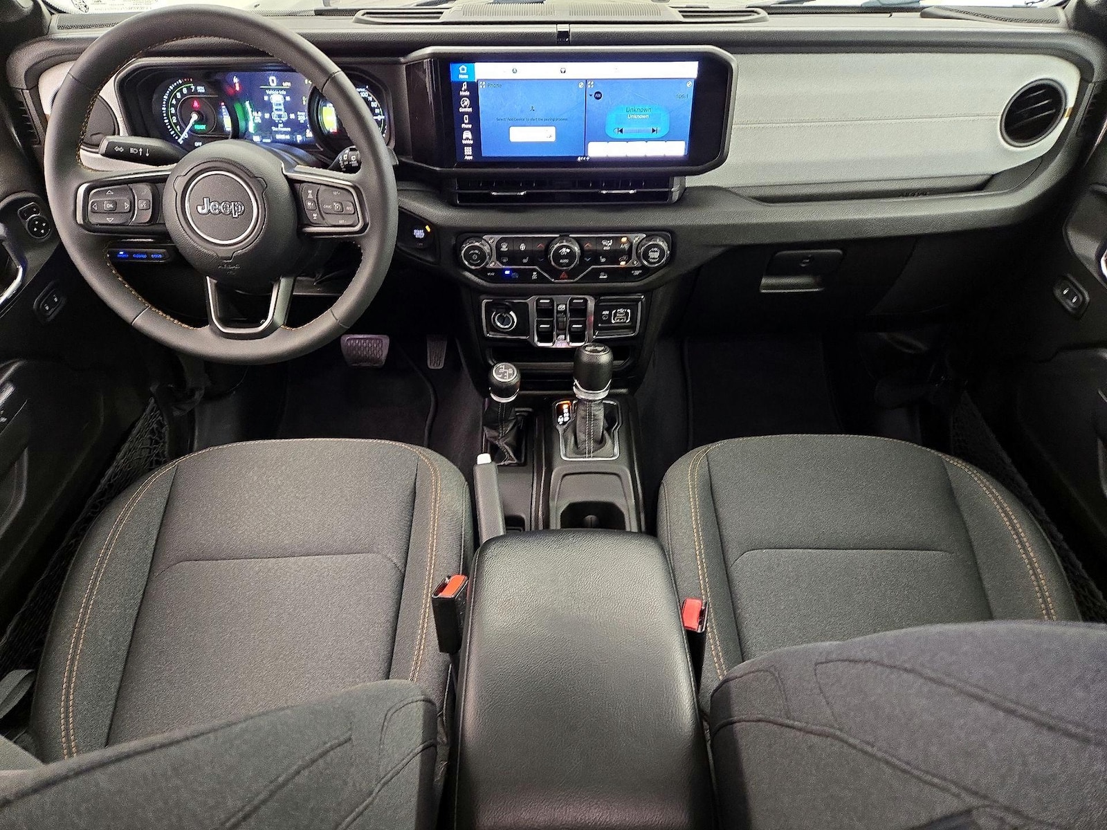 Apple CarPlay® & Android Auto™
