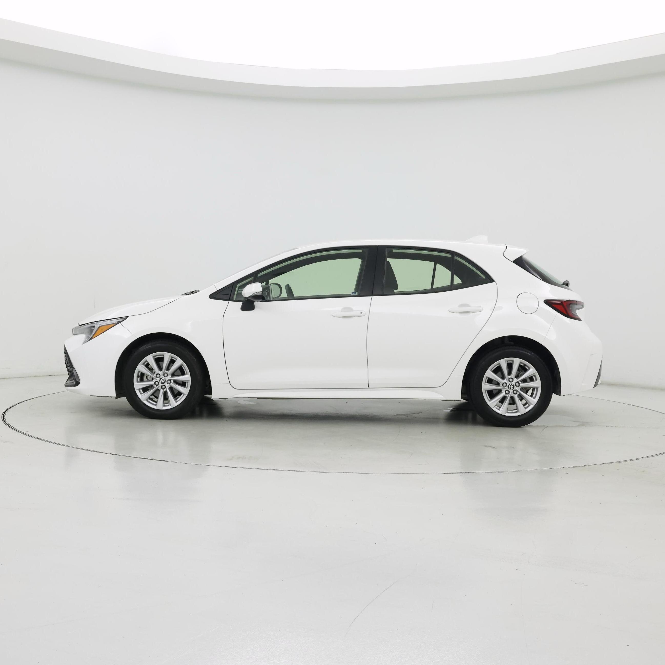 Thumbnail: 2024 Toyota Corolla - 3