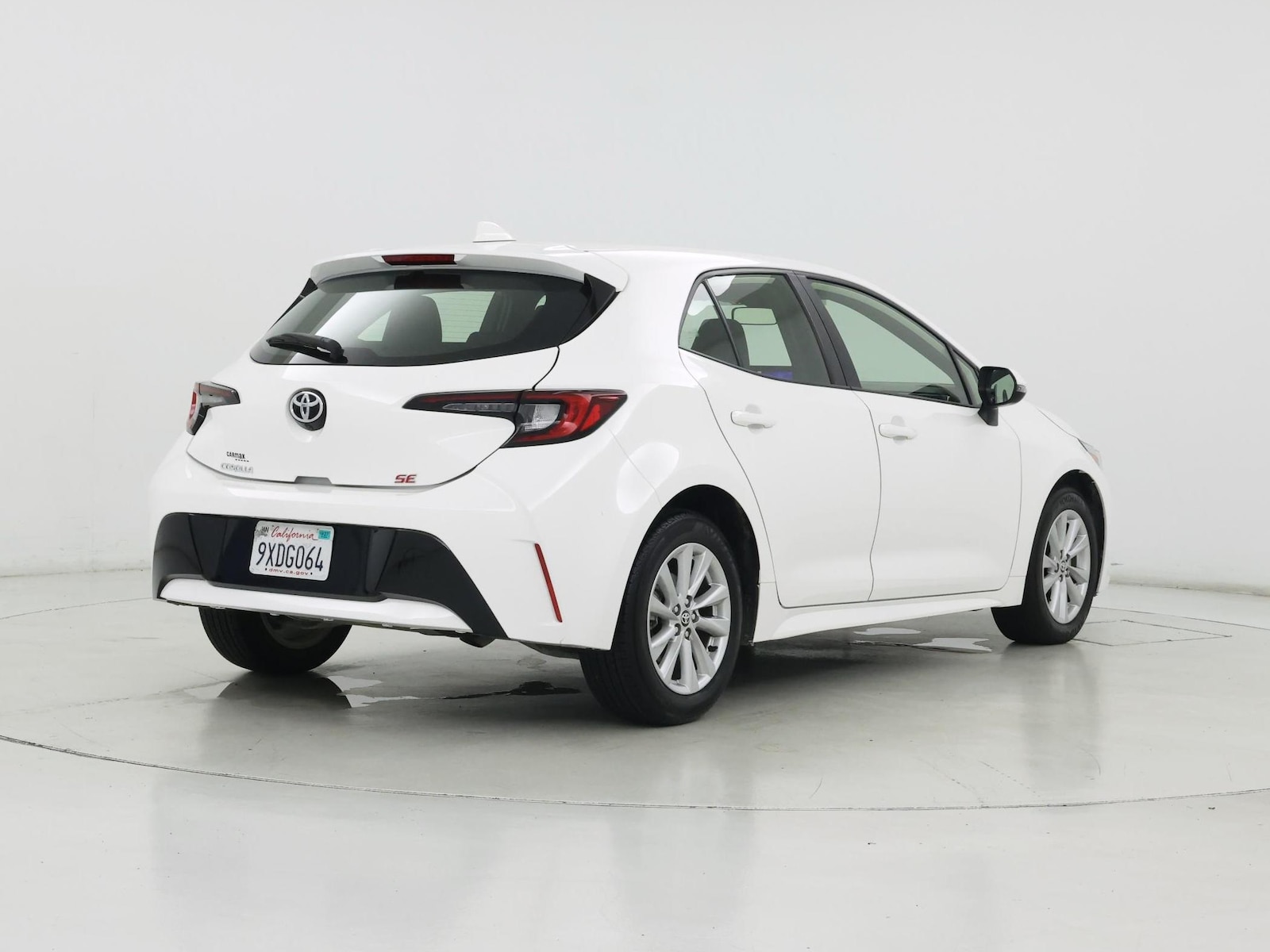 2024 Toyota Corolla Hatchback SE - Photo 9