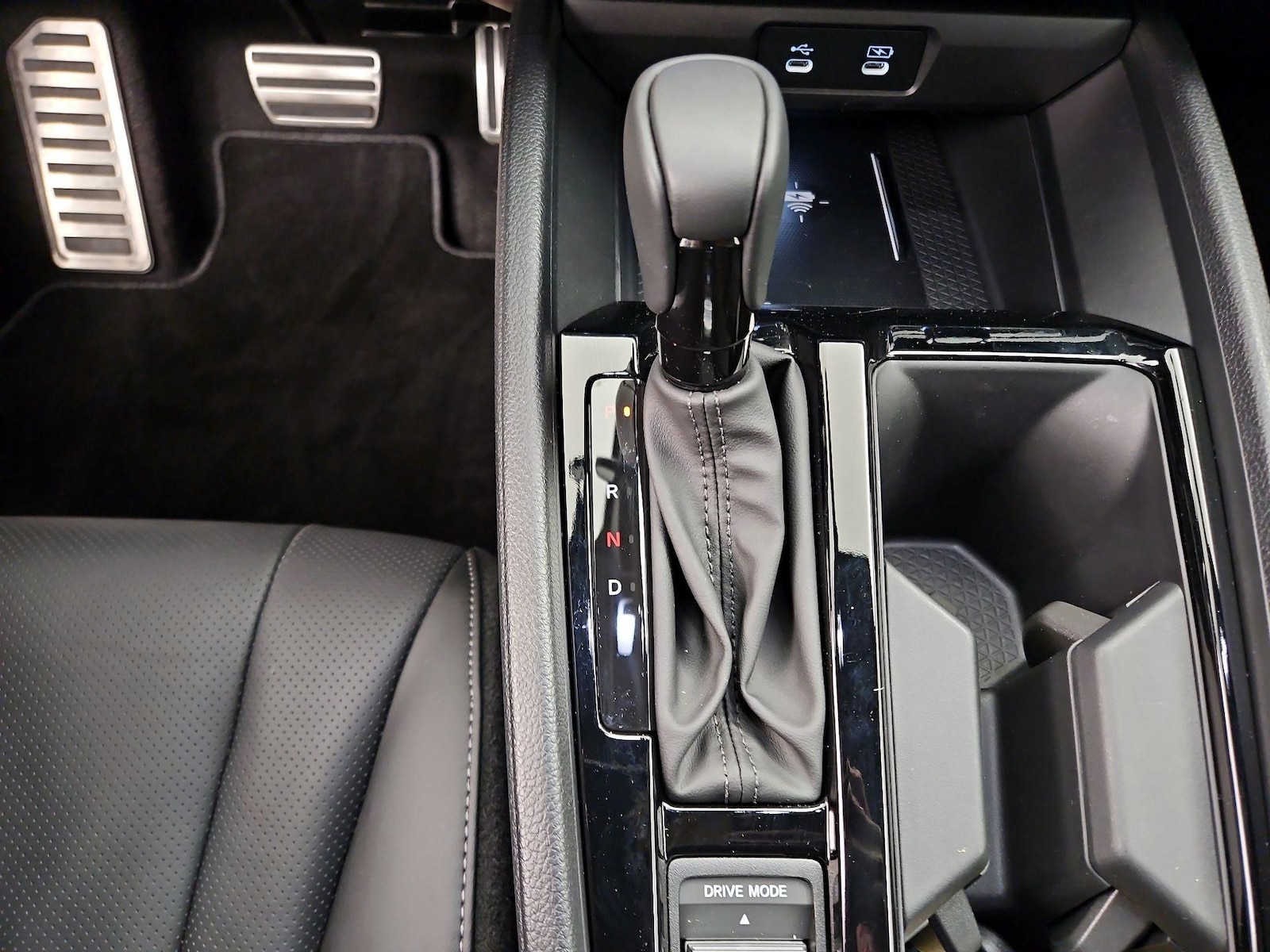 2026 Honda Accord Hybrid Sport-L - Photo 16