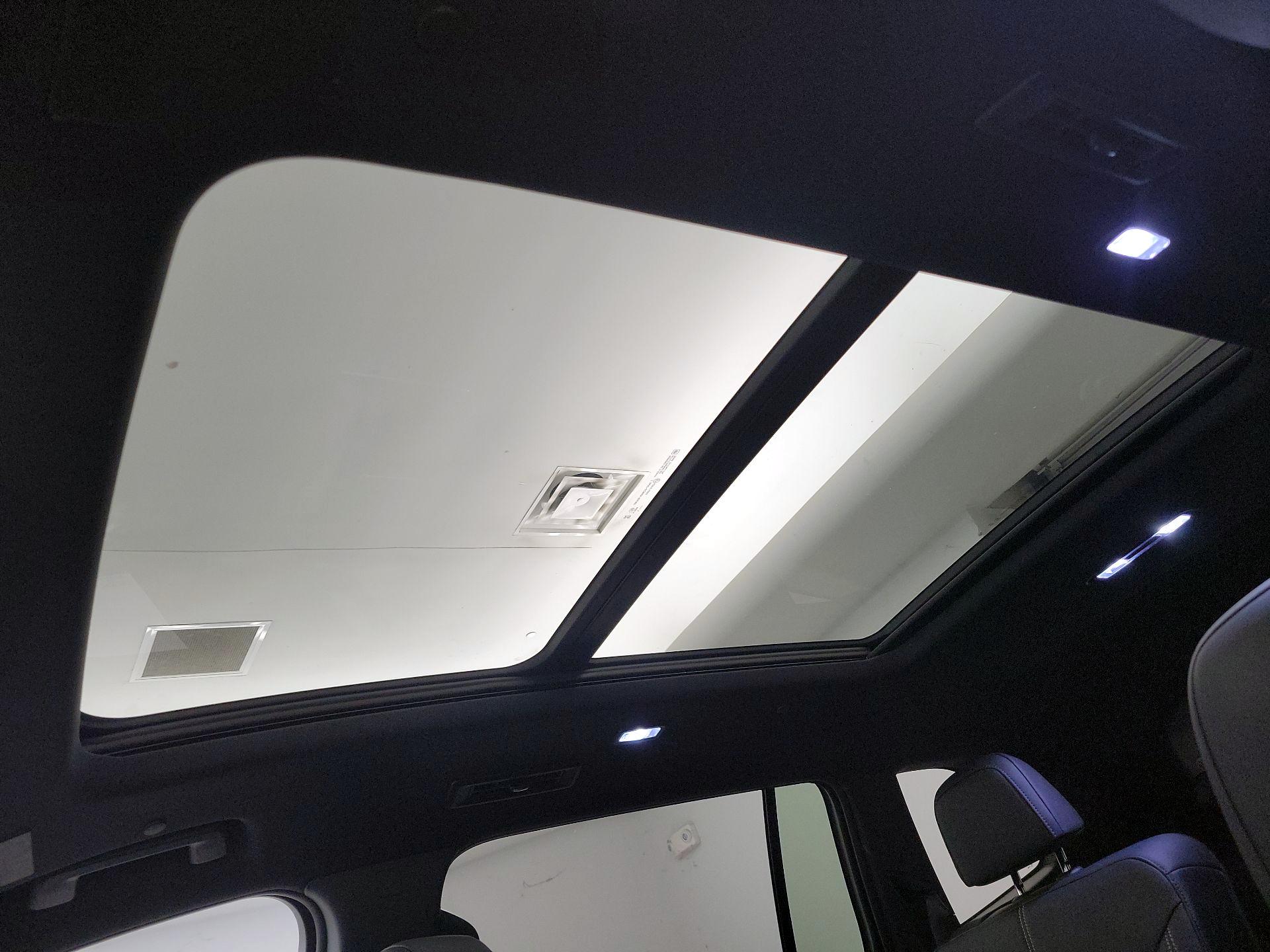 Thumbnail: 2025 GMC Acadia - 19