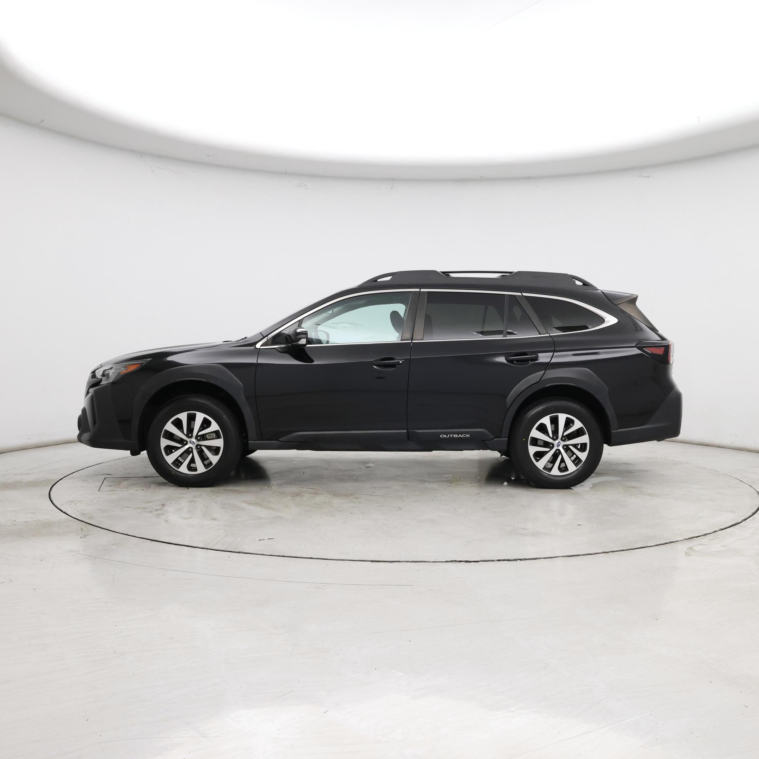 Thumbnail: 2023 Subaru Outback - 3
