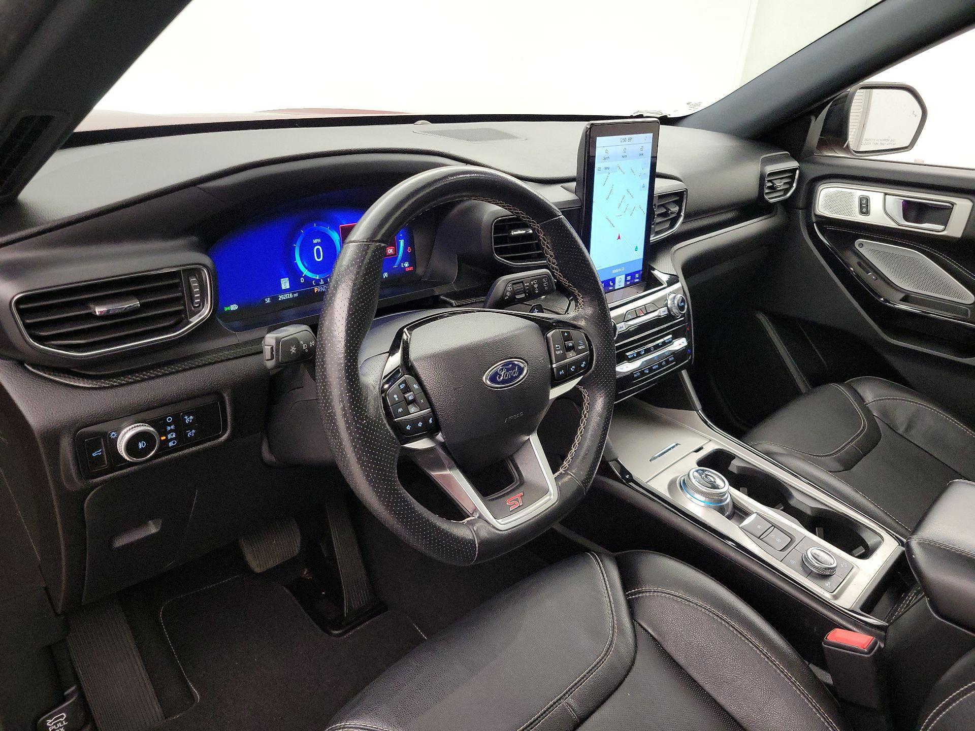 Thumbnail: 2023 Ford Explorer - 9