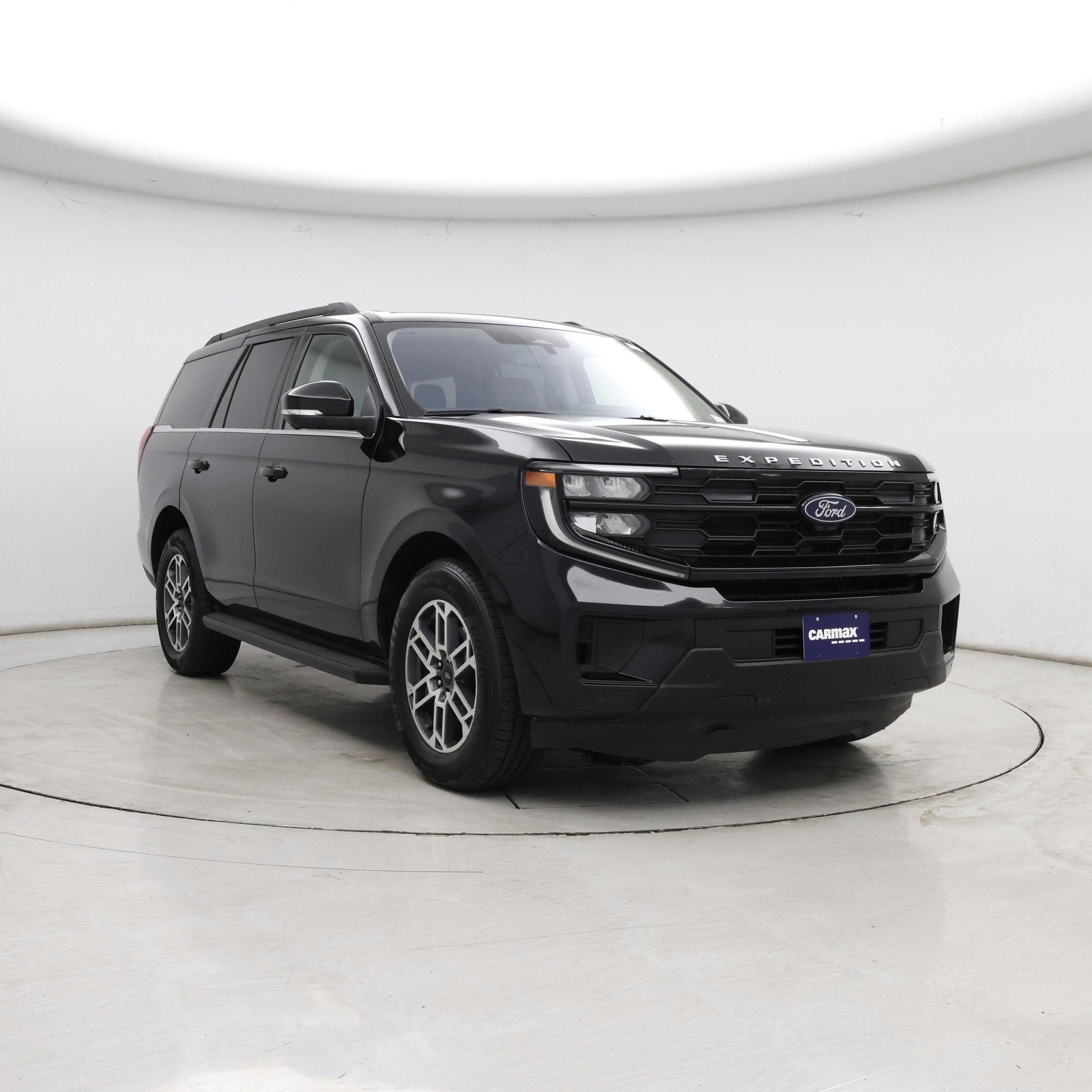 Black 2025 Ford Expedition SUV / Crossover 4X2 Automatic