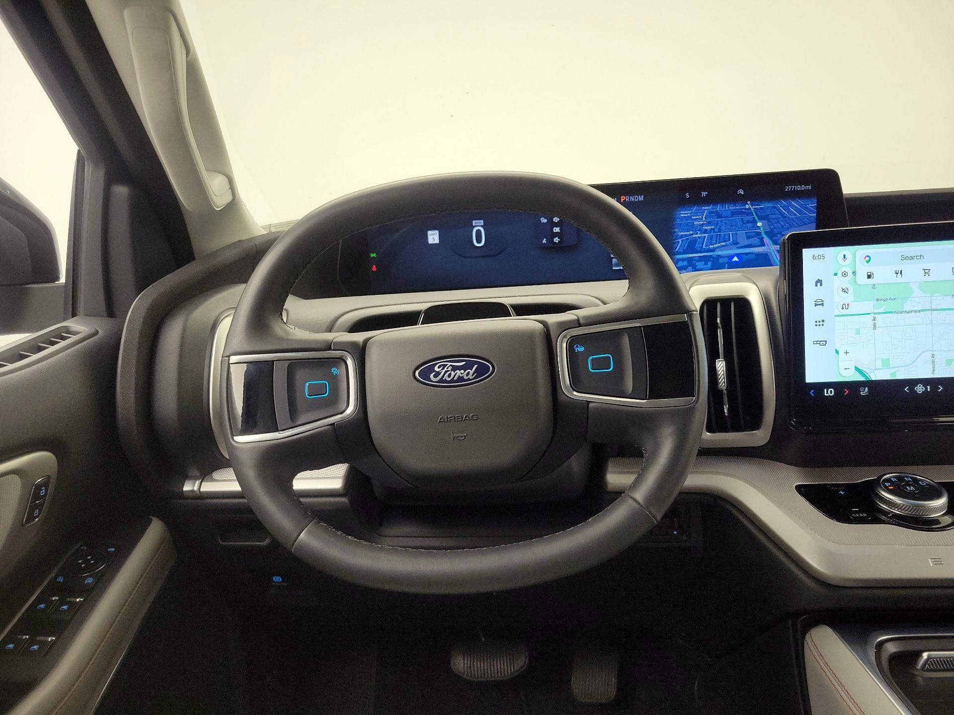 Thumbnail: 2025 Ford Expedition - 10