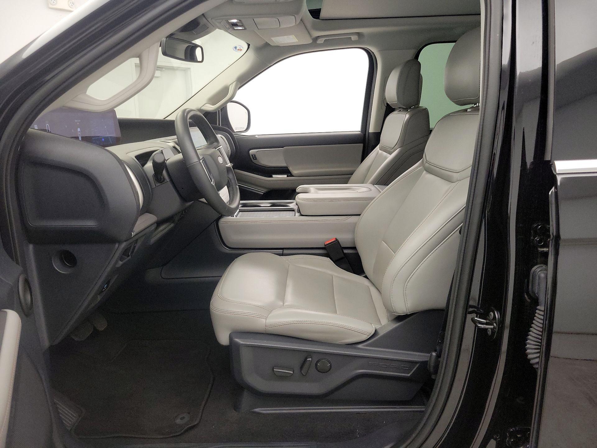 Thumbnail: 2025 Ford Expedition - 11