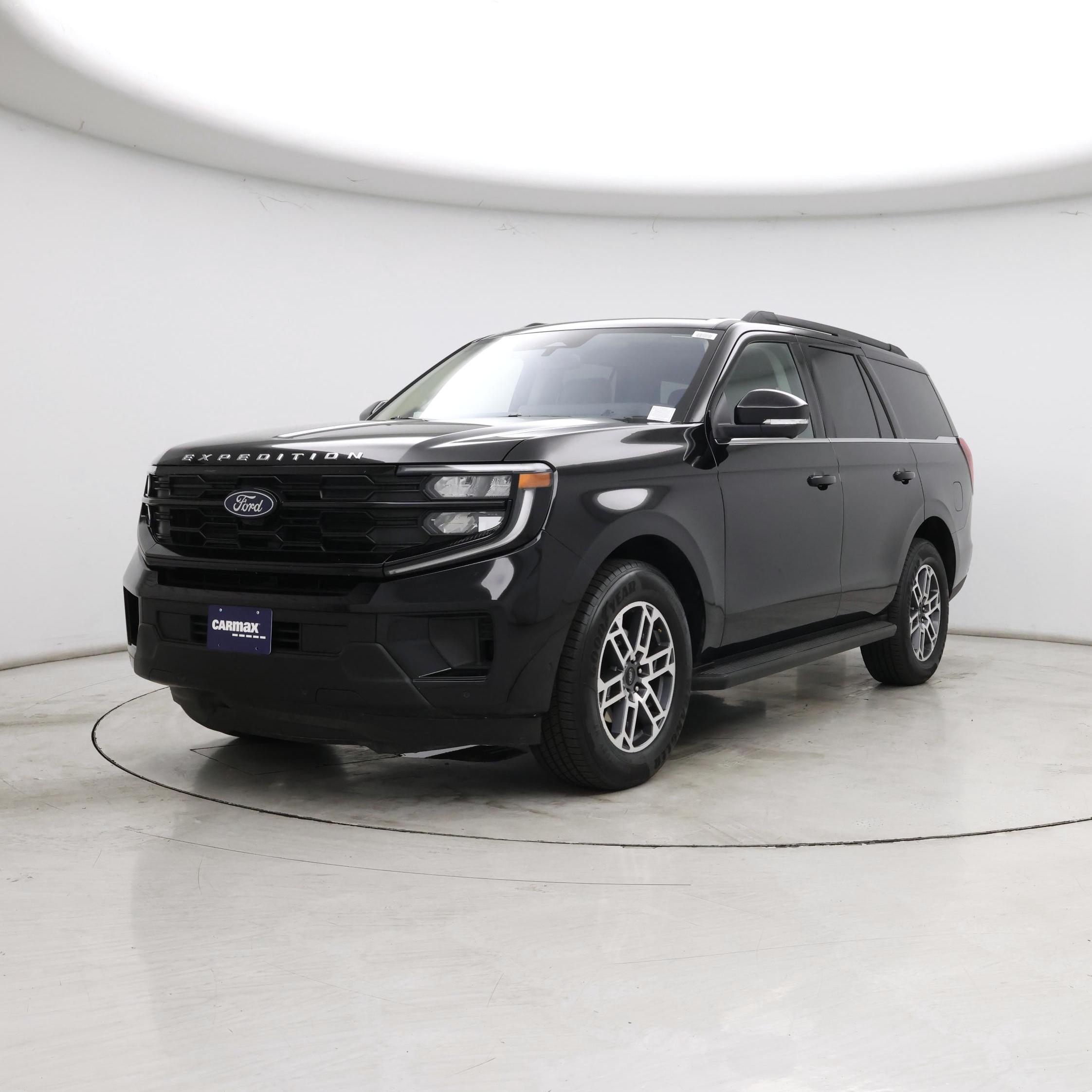 Thumbnail: 2025 Ford Expedition - 4