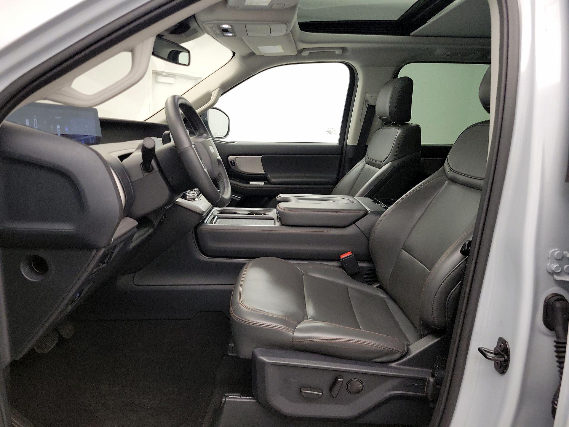 Thumbnail: 2025 Ford Expedition MAX - 11